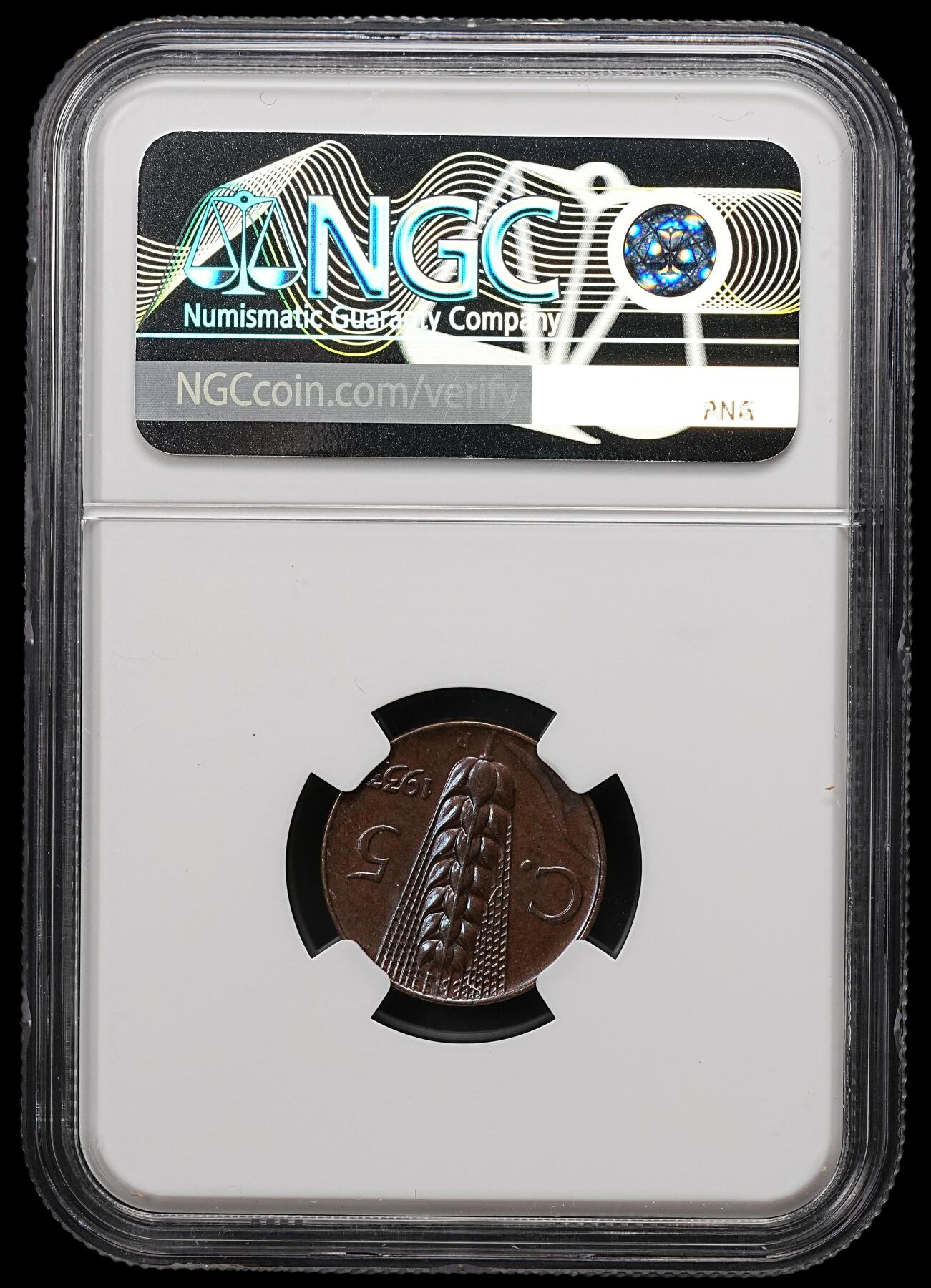 修遠堂世界钱币第112期 NGC MS65BN 1933年意大利5分铜币，上期拍品，被鸽重拍