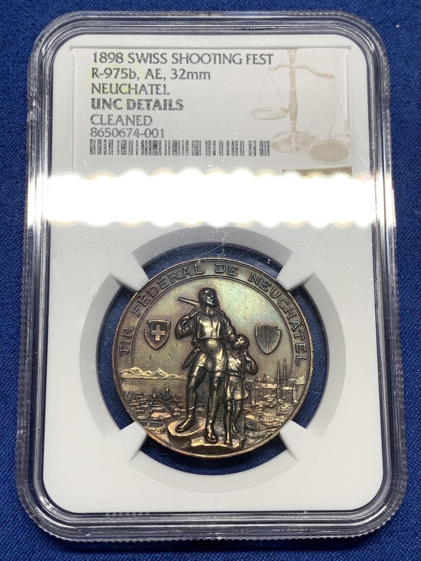 《竞宝斋》第481场 周日，周一 2场连拍 （全场包邮）20级店铺 欢迎送拍 NGC UNCD 瑞士1898年纳沙泰尔威廉泰尔父子像射击节铜章，32mm，存世量小于100枚，细节见图。