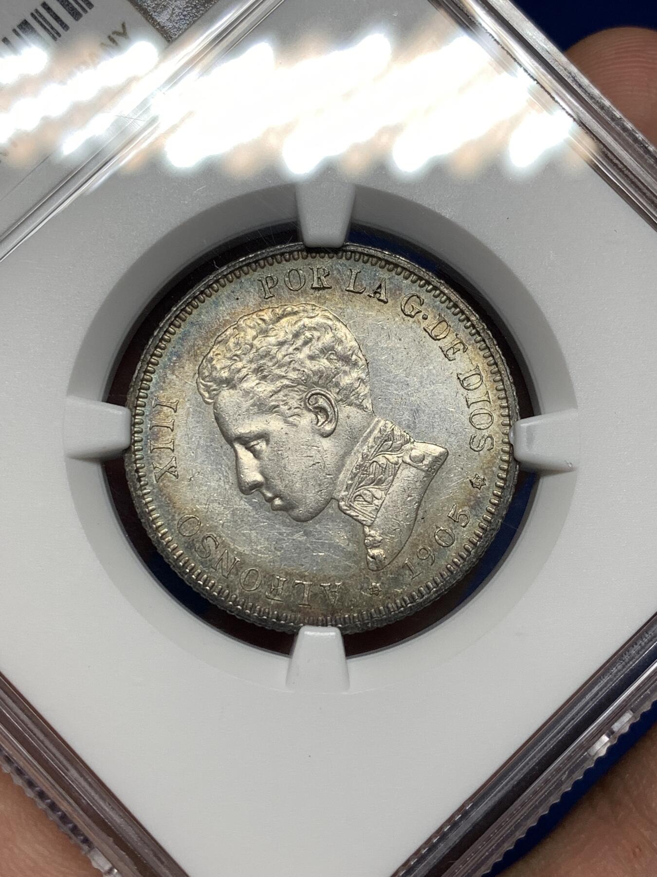 《竞宝斋》第481场 周日，周一 2场连拍 （全场包邮）20级店铺 欢迎送拍 NGC MS61 西班牙1905年阿方索十三世军装2比塞塔银币