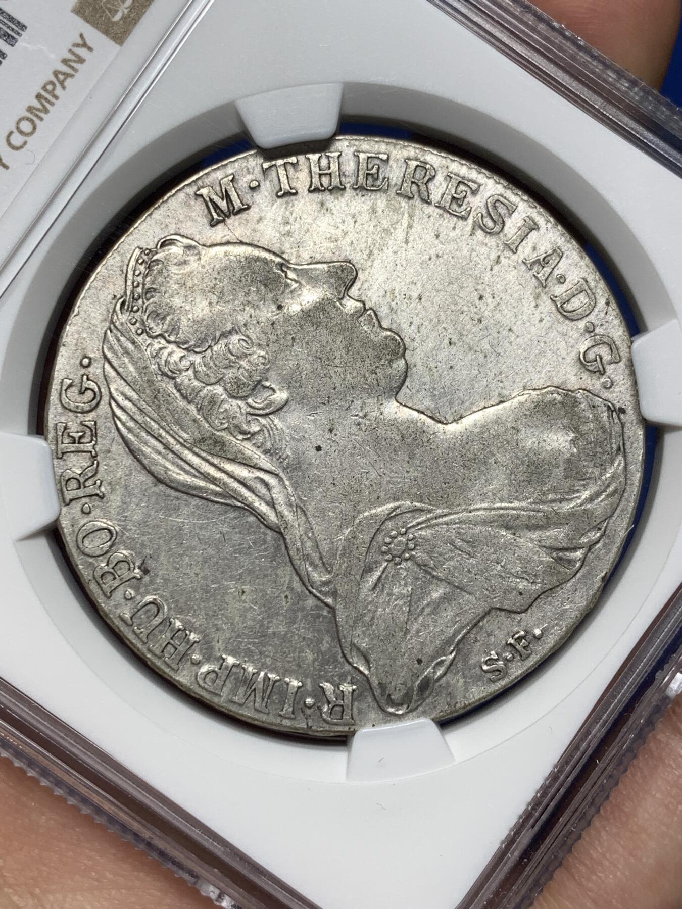 《竞宝斋》第481场 周日，周一 2场连拍 （全场包邮）20级店铺 欢迎送拍 NGC XFD 奥地利1780年特蕾莎大奶妈1泰勒大银币 双须后铸版