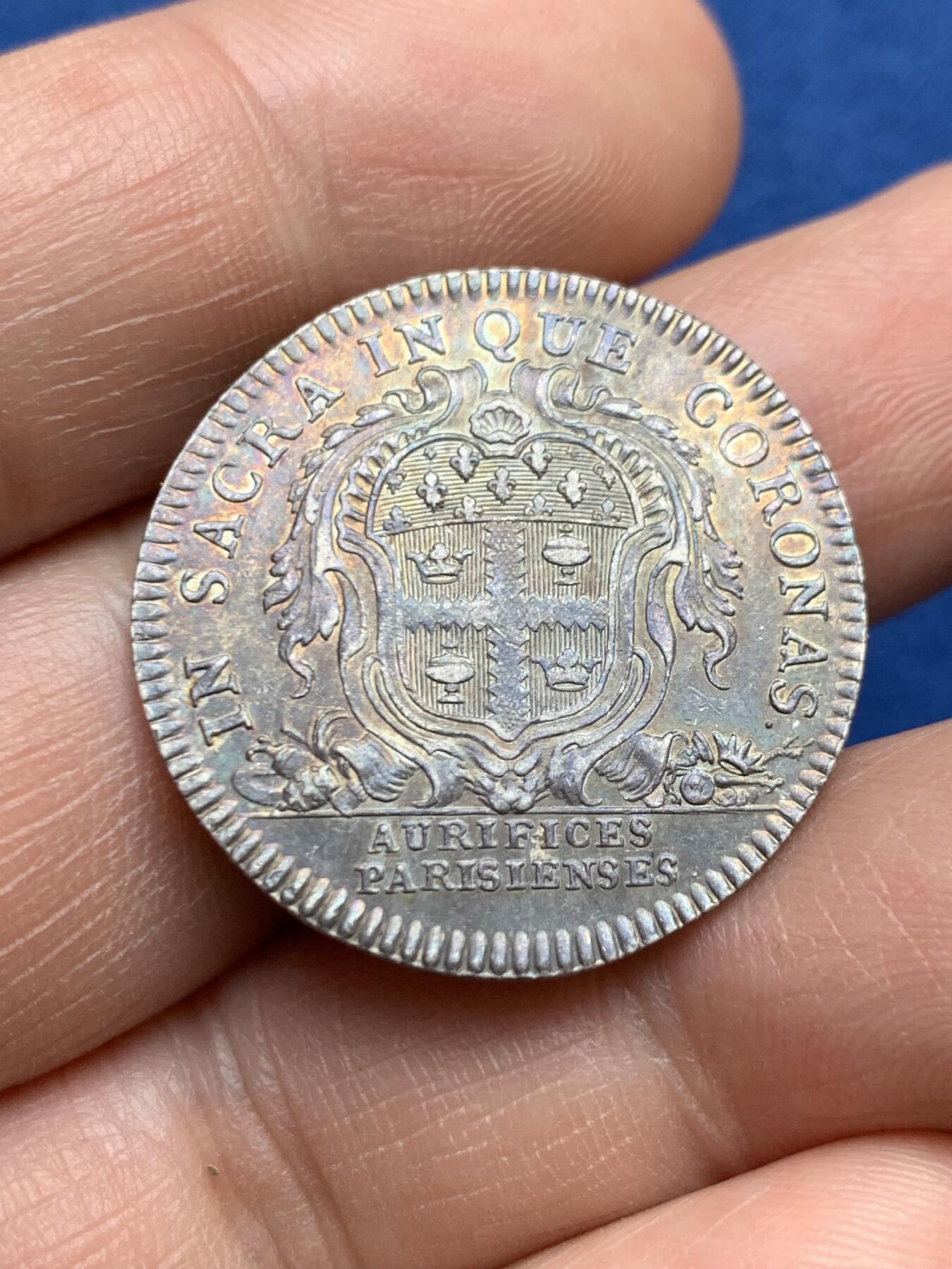 《竞宝斋》第482场 周日，周一 2场连拍 （全场包邮）20级店铺 欢迎送拍 法国路易十五头像金匠商人银质代币，7.25g，28.1mm