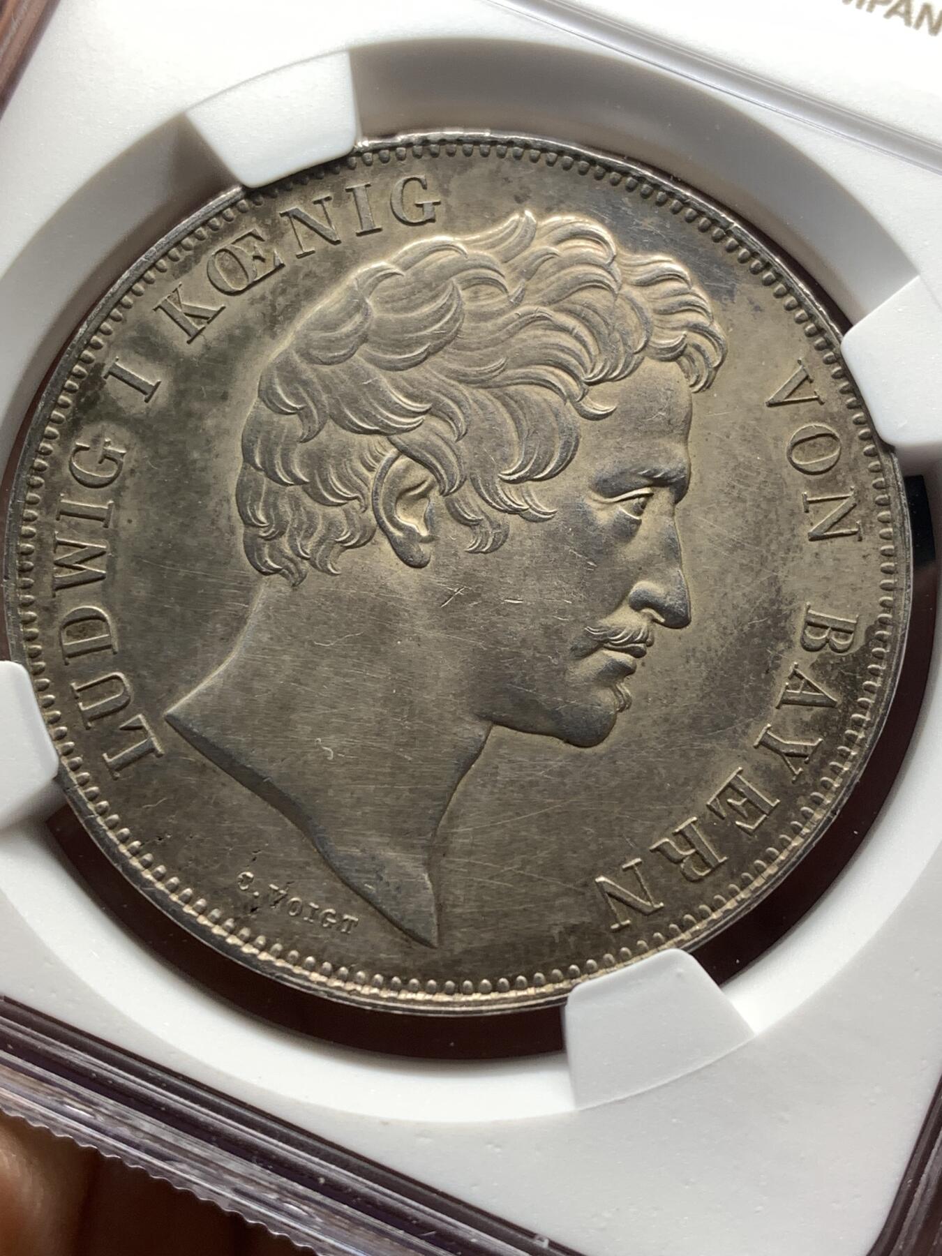 《竞宝斋》第482场 周日，周一 2场连拍 （全场包邮）20级店铺 欢迎送拍 NGC UNCD 德国1842年巴伐利亚路德维希一世纪念瓦尔哈拉英灵殿落成2泰勒 37克大银币