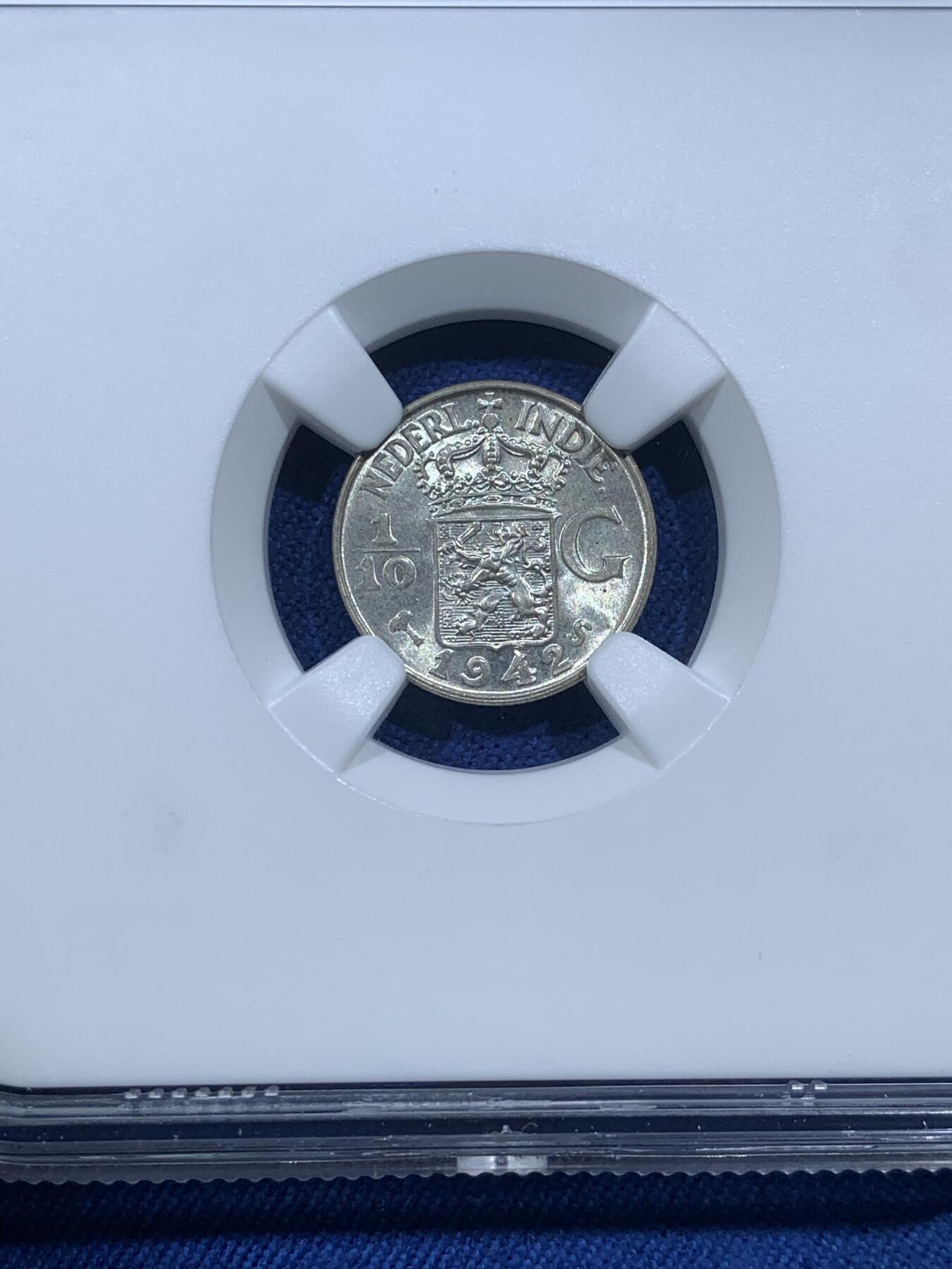 《竞宝斋》第482场 周日，周一 2场连拍 （全场包邮）20级店铺 欢迎送拍 NGC MS66 荷属东印度群岛（今印尼）1942年1/10盾银币