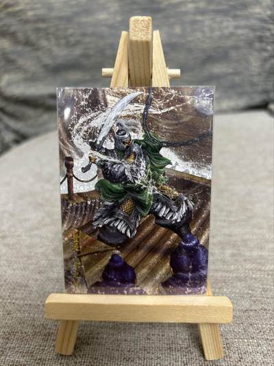 喜灰玩卡拍卖第八期，接拍品0佣金，欢迎送拍，释放现金流，让自己有资金可以购买更多喜欢的卡牌，让别的卡友能淘到更多心仪的卡牌 卡德曼 三国演义 谷粒老师绘 董袭 折光粗闪