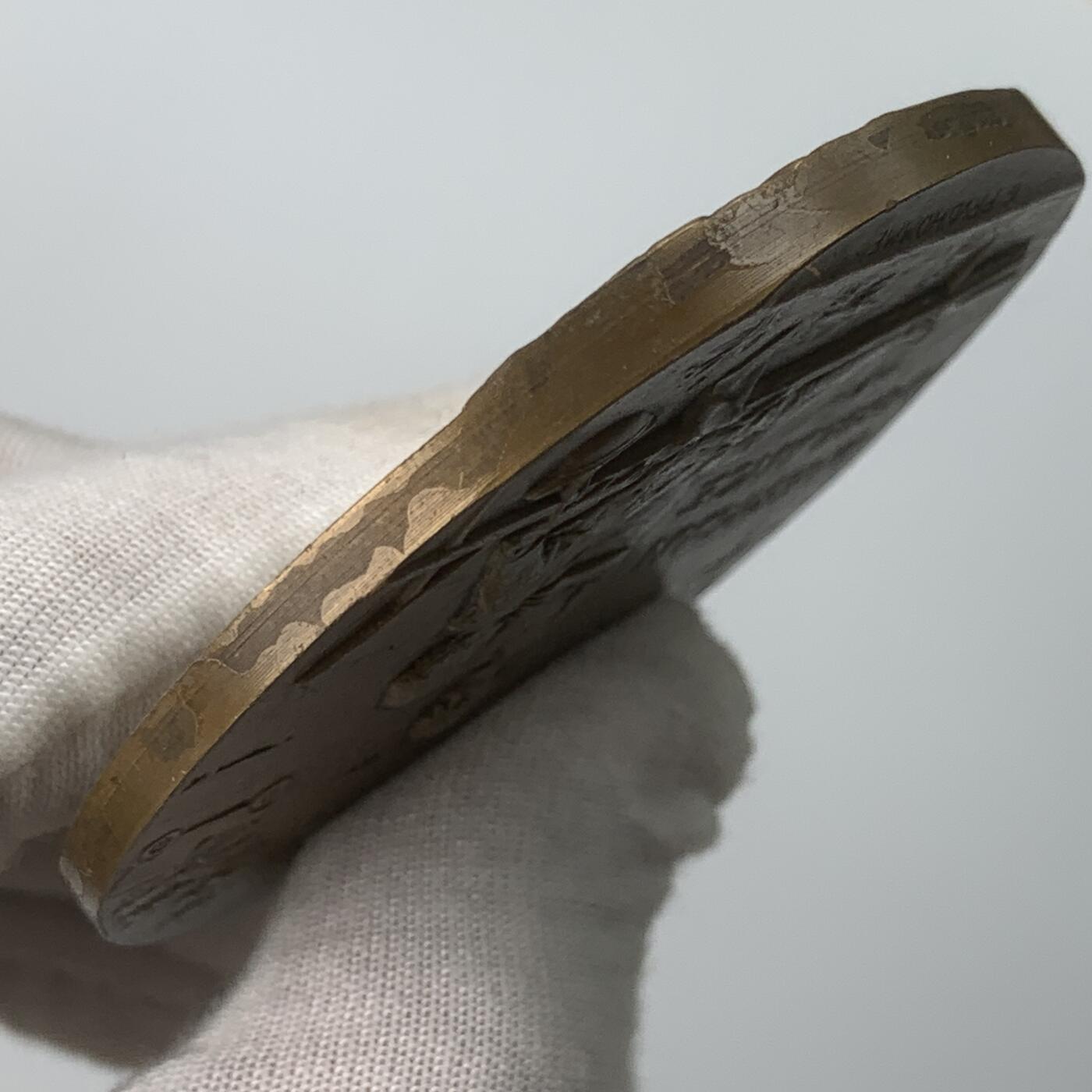 掌中浮雕-藏着的欧洲第059场 美国红十字会在法国开展人道主义救援纪念铜章，68mm