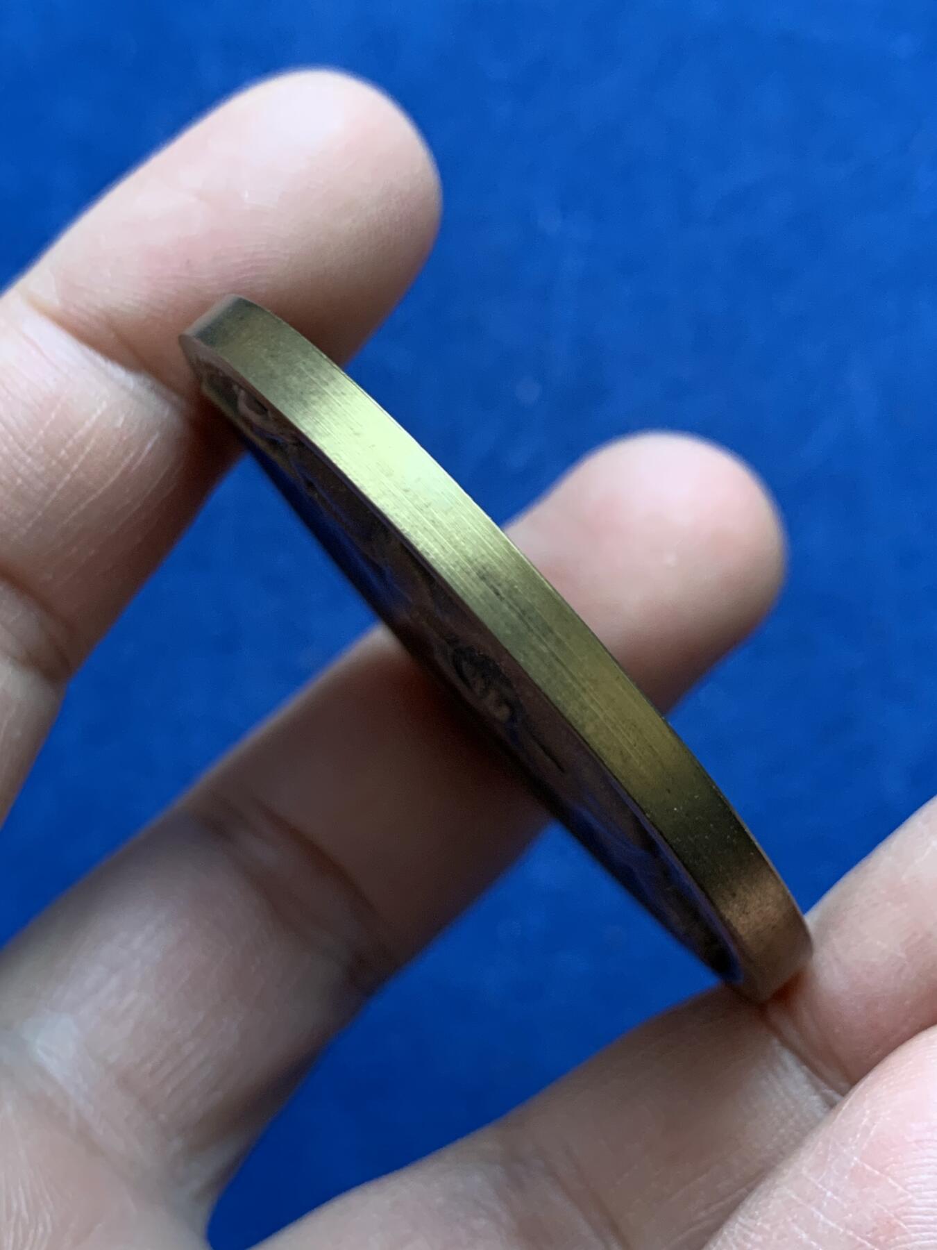 《竞宝斋》第482场 周日，周一 2场连拍 （全场包邮）20级店铺 欢迎送拍 1934年瑞士弗莱堡射击节铜章，49.5mm，53.2克，存世量少，带盒，品相极好