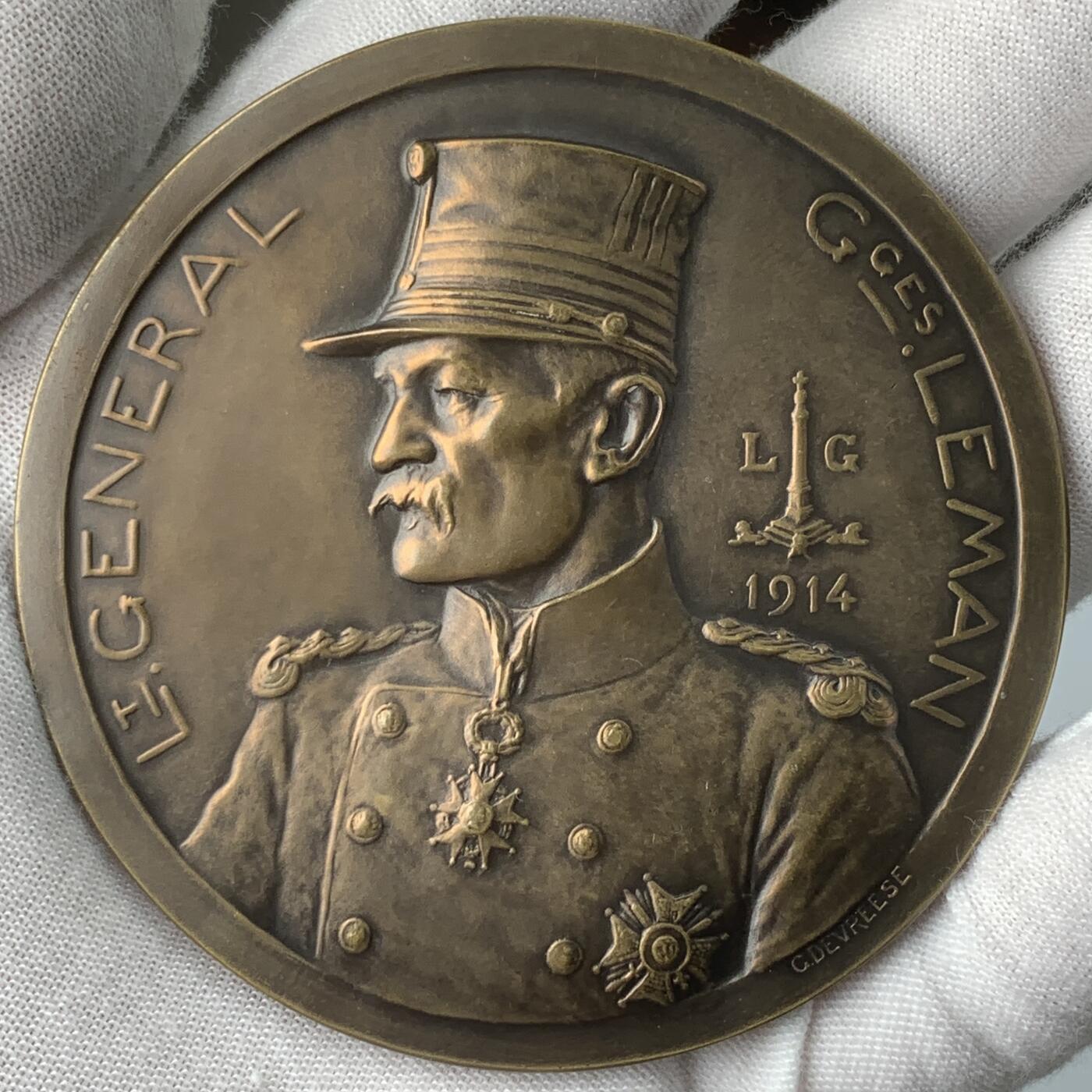 掌中浮雕-藏着的欧洲第059场 1914年比利时列日要塞防御战纪念铜章，70mm