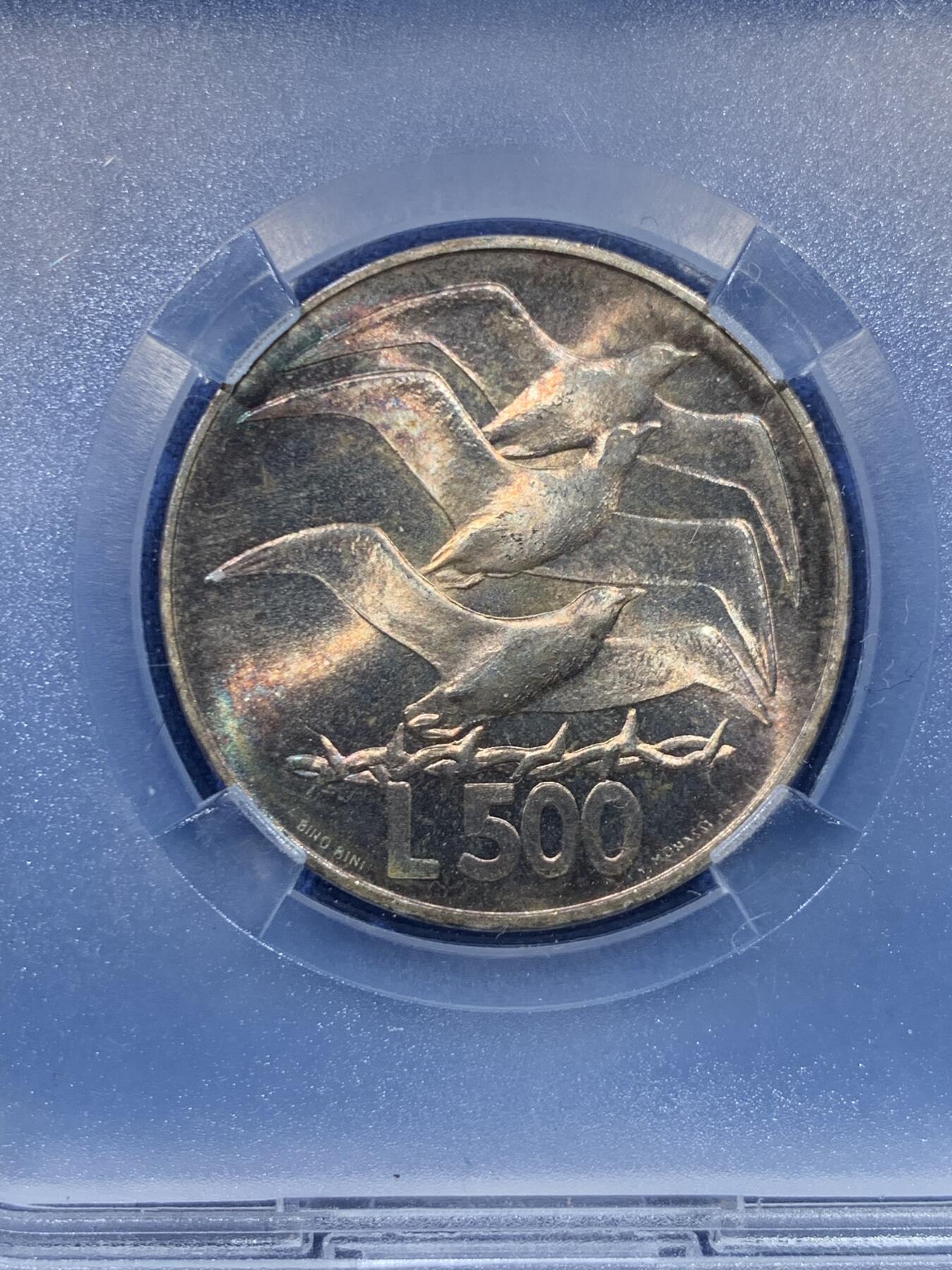 《竞宝斋》第482场 周日，周一 2场连拍 （全场包邮）20级店铺 欢迎送拍 TQG MS61 圣马力诺1975年500里拉银币，飞鸟主题，经典老银币，历史感拉满，欧洲袖珍国少见品种，收藏级品相