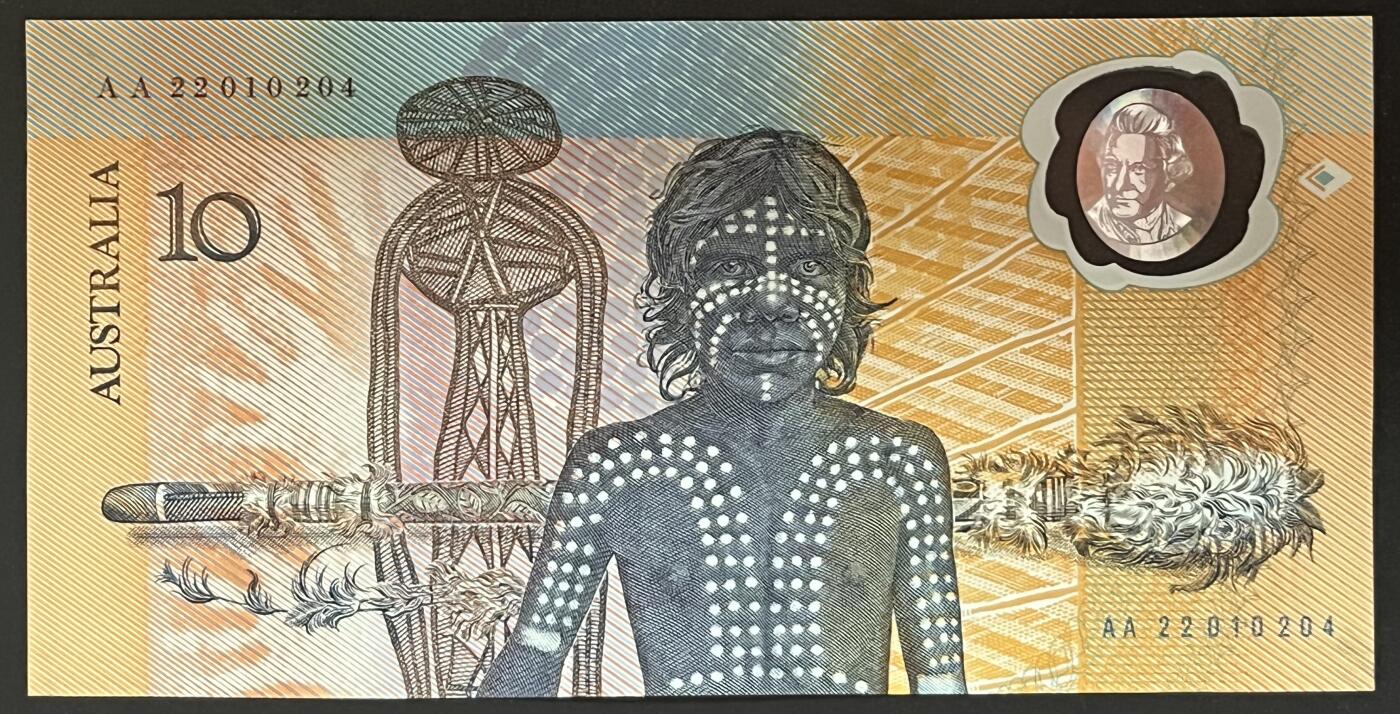 小福收藏拍卖第205期 裸钞场 本期有多张豹子号靓号  大量民国钞 百慕大样钞洋葱冠全套  阿富汗首年份查希尔国王和独立纪念碑 仅发行1000枚亚克力砖封蒙古20000图格里克帝国800周年纪念钞 卢旺达 东加勒比 斯里兰卡等多国精美纸币