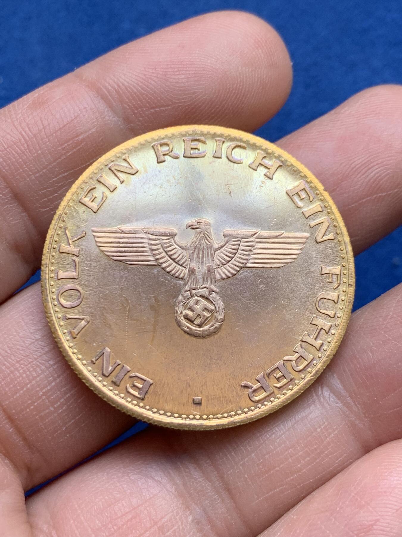 《竞宝斋》第482场 周日，周一 2场连拍 （全场包邮）20级店铺 欢迎送拍 后铸版 德国帝国元首带风车铜章（目录编号C-405，PCGS可评级），1989铸造版本，35.4mm，17克，原光十足