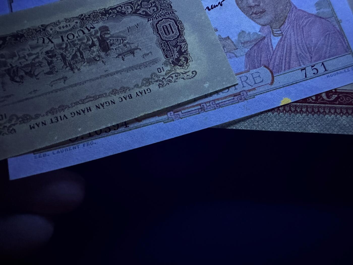 《外钞收藏家》第六百二十九期（精品场）（长期征集拍品、欢迎藏友们联系合作）