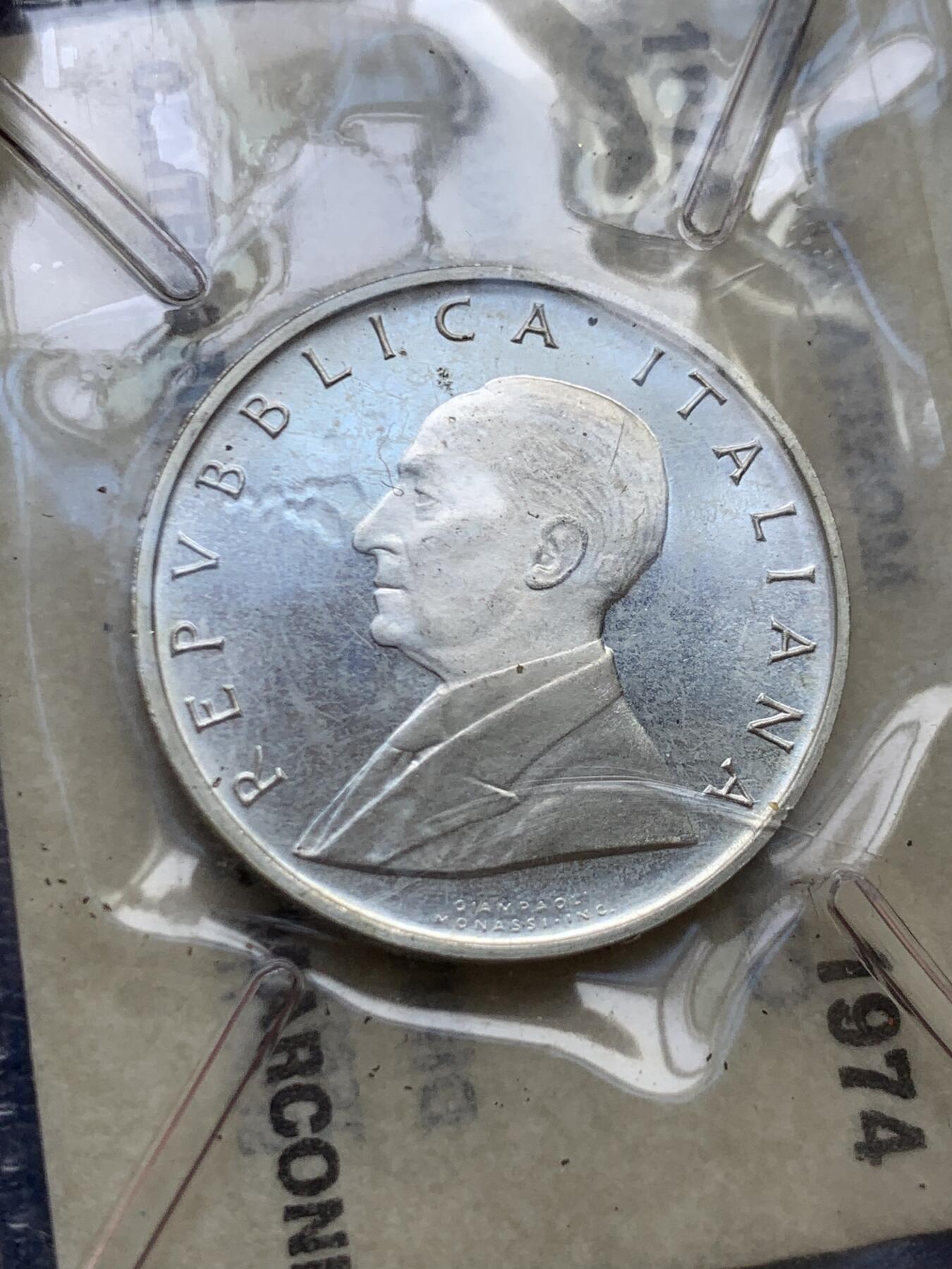 《竞宝斋》第482场 周日，周一 2场连拍 （全场包邮）20级店铺 欢迎送拍 小钱包 意大利1974年无线电报之父伽利尔摩·马可尼诞辰100周年500里拉纪念银币 背面意大利地图配无线电花纹很有设计感 835银 11克