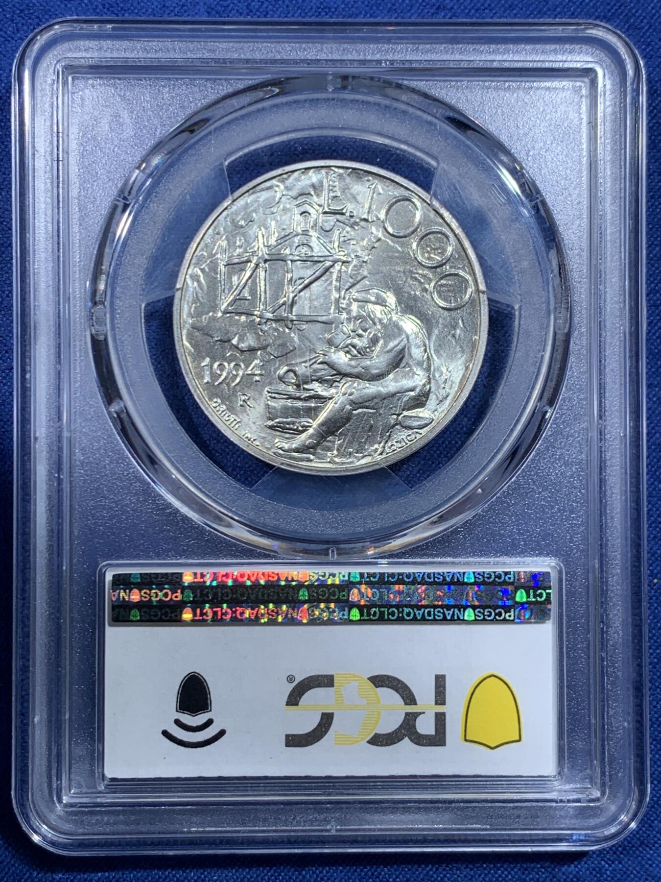 《竞宝斋》第482场 周日，周一 2场连拍 （全场包邮）20级店铺 欢迎送拍 PCGS MS69 圣马力诺1994年1000里拉银币，圣马力诺共和国主题，守护圣人图案，近满分极美品，顶级收藏状态，欧洲袖珍国精品