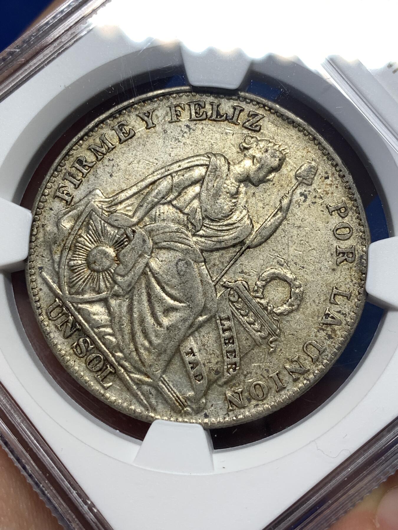 《竞宝斋》第482场 周日，周一 2场连拍 （全场包邮）20级店铺 欢迎送拍 NGC AU50 秘鲁1934年坐人女神1索尔银币