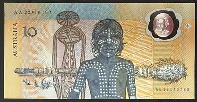 小福收藏拍卖第205期 裸钞场 本期有多张豹子号靓号  大量民国钞 百慕大样钞洋葱冠全套  阿富汗首年份查希尔国王和独立纪念碑 仅发行1000枚亚克力砖封蒙古20000图格里克帝国800周年纪念钞 卢旺达 东加勒比 斯里兰卡等多国精美纸币 澳大利亚 1988年 10元 AA冠 无47 世界首张塑料钞 大帆船移民200周年纪念钞 unc