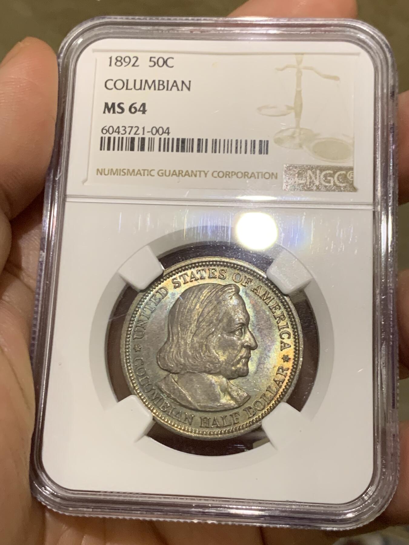 《竞宝斋》第482场 周日，周一 2场连拍 （全场包邮）20级店铺 欢迎送拍 NGC MS64 美国 1892年 哥伦布半美元 纪念银币 少见的绿色包浆 非常好看