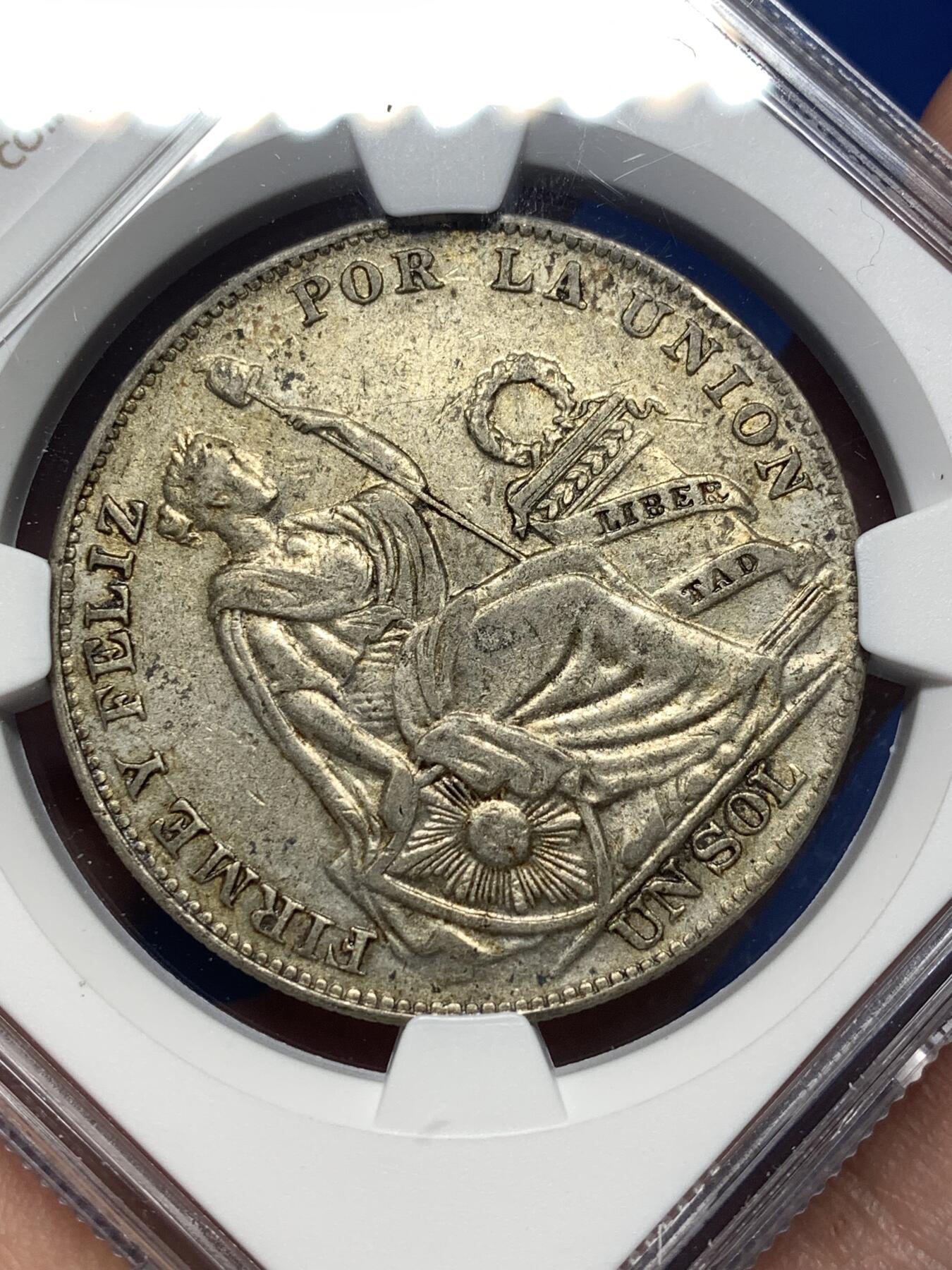 《竞宝斋》第482场 周日，周一 2场连拍 （全场包邮）20级店铺 欢迎送拍 NGC AU50 秘鲁1934年坐人女神1索尔银币