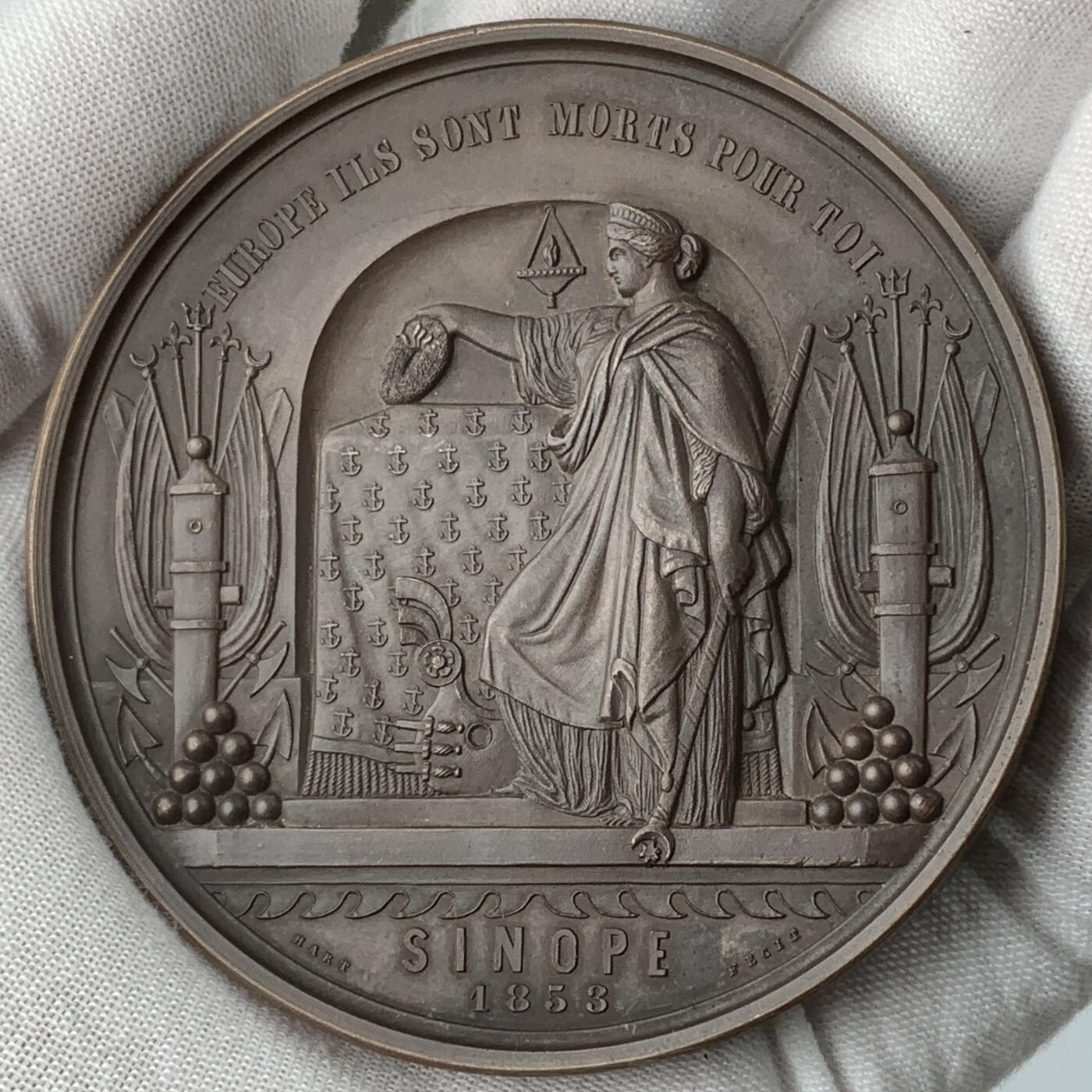 掌中浮雕-藏着的欧洲第059场 1853年奥斯曼帝国阿卜杜勒·麦贾德锡诺普战役铜章，68mm，Hart雕刻，有合适的盒子