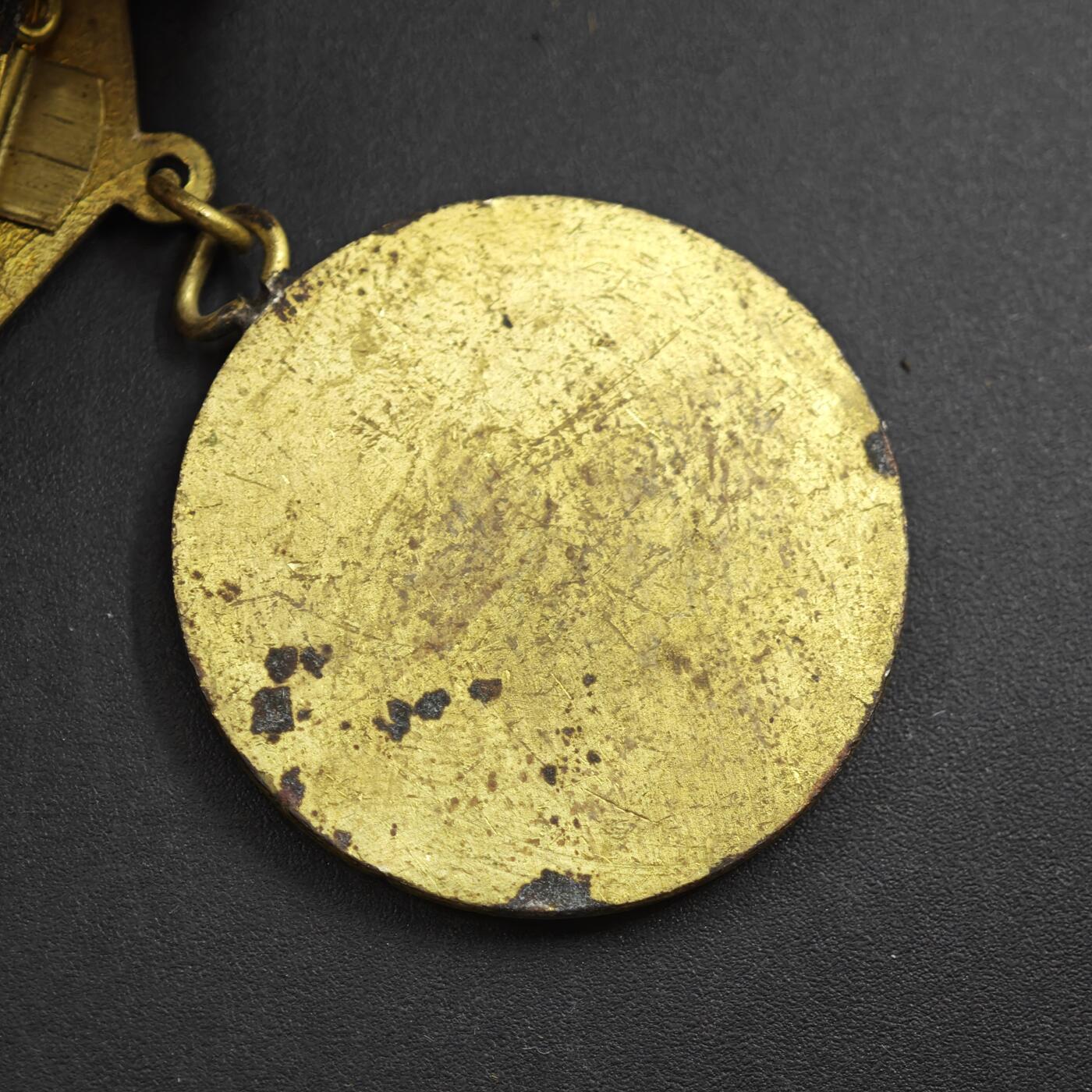 4月20日结束，成斌徽章钱币专场