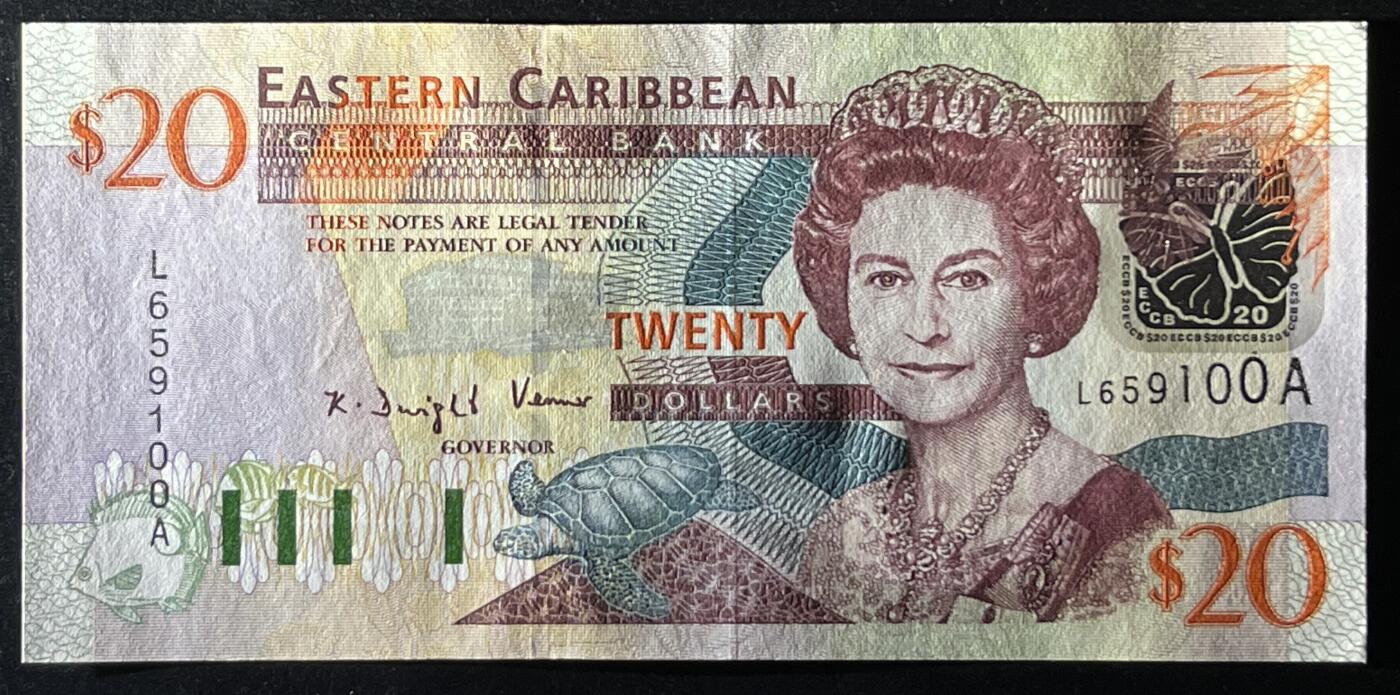 小福收藏拍卖第205期 裸钞场 本期有多张豹子号靓号  大量民国钞 百慕大样钞洋葱冠全套  阿富汗首年份查希尔国王和独立纪念碑 仅发行1000枚亚克力砖封蒙古20000图格里克帝国800周年纪念钞 卢旺达 东加勒比 斯里兰卡等多国精美纸币