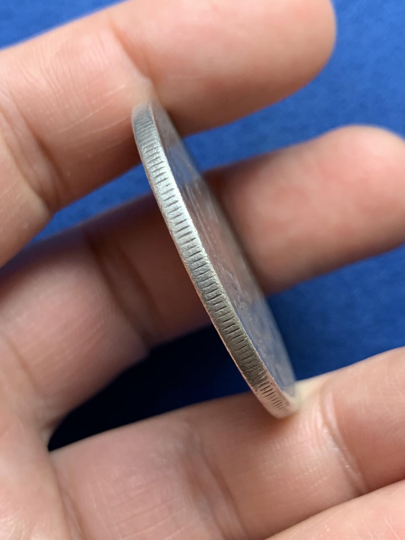 《竞宝斋》第482场 周日，周一 2场连拍 （全场包邮）20级店铺 欢迎送拍 美国1901年摩根1美元银币