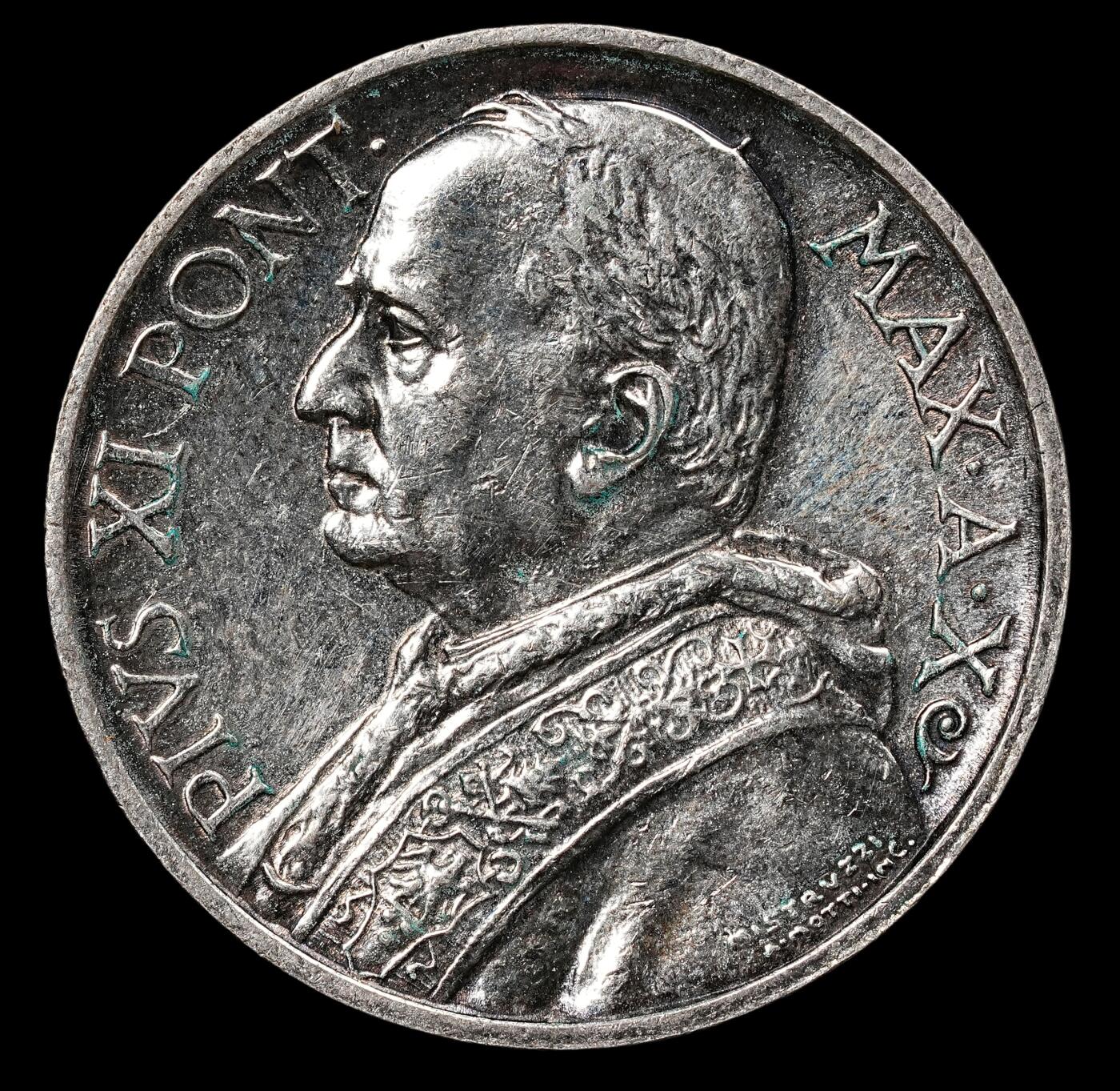 修遠堂世界钱币第112期  1931 年梵蒂冈庇护十一世 5 里拉银币，5g，含银83.5%