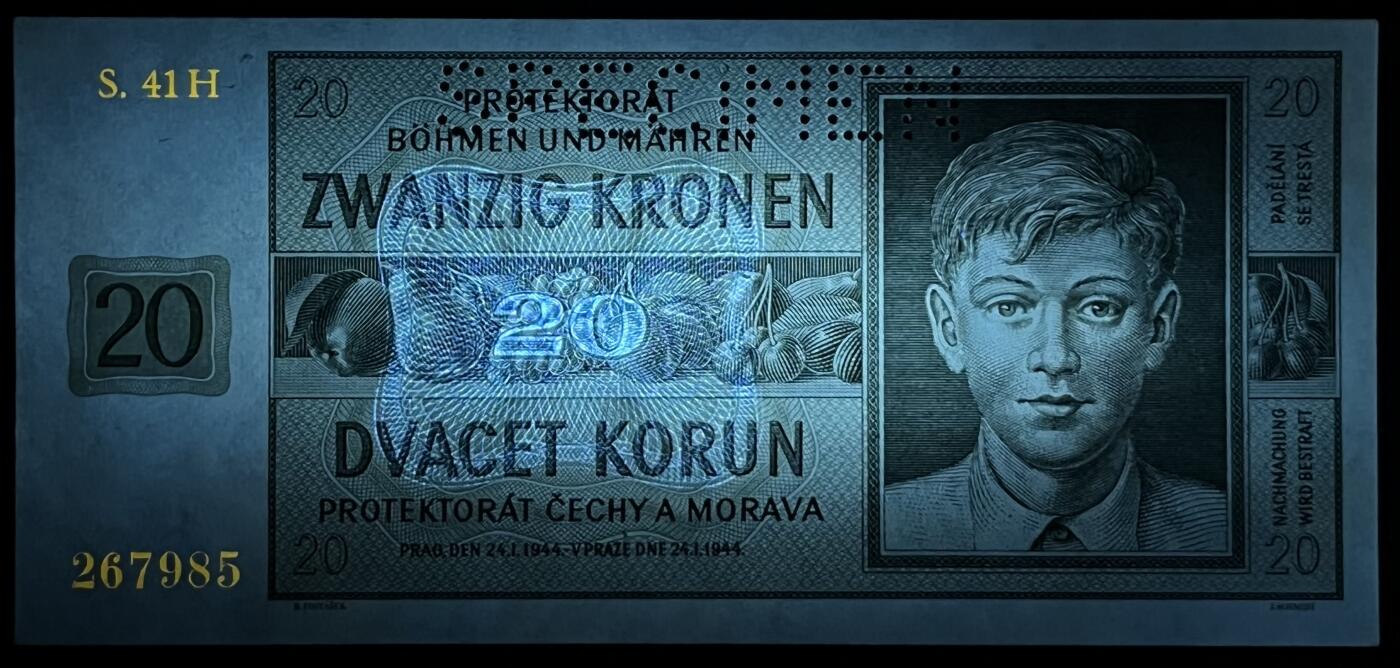 小福收藏拍卖第205期 裸钞场 本期有多张豹子号靓号  大量民国钞 百慕大样钞洋葱冠全套  阿富汗首年份查希尔国王和独立纪念碑 仅发行1000枚亚克力砖封蒙古20000图格里克帝国800周年纪念钞 卢旺达 东加勒比 斯里兰卡等多国精美纸币