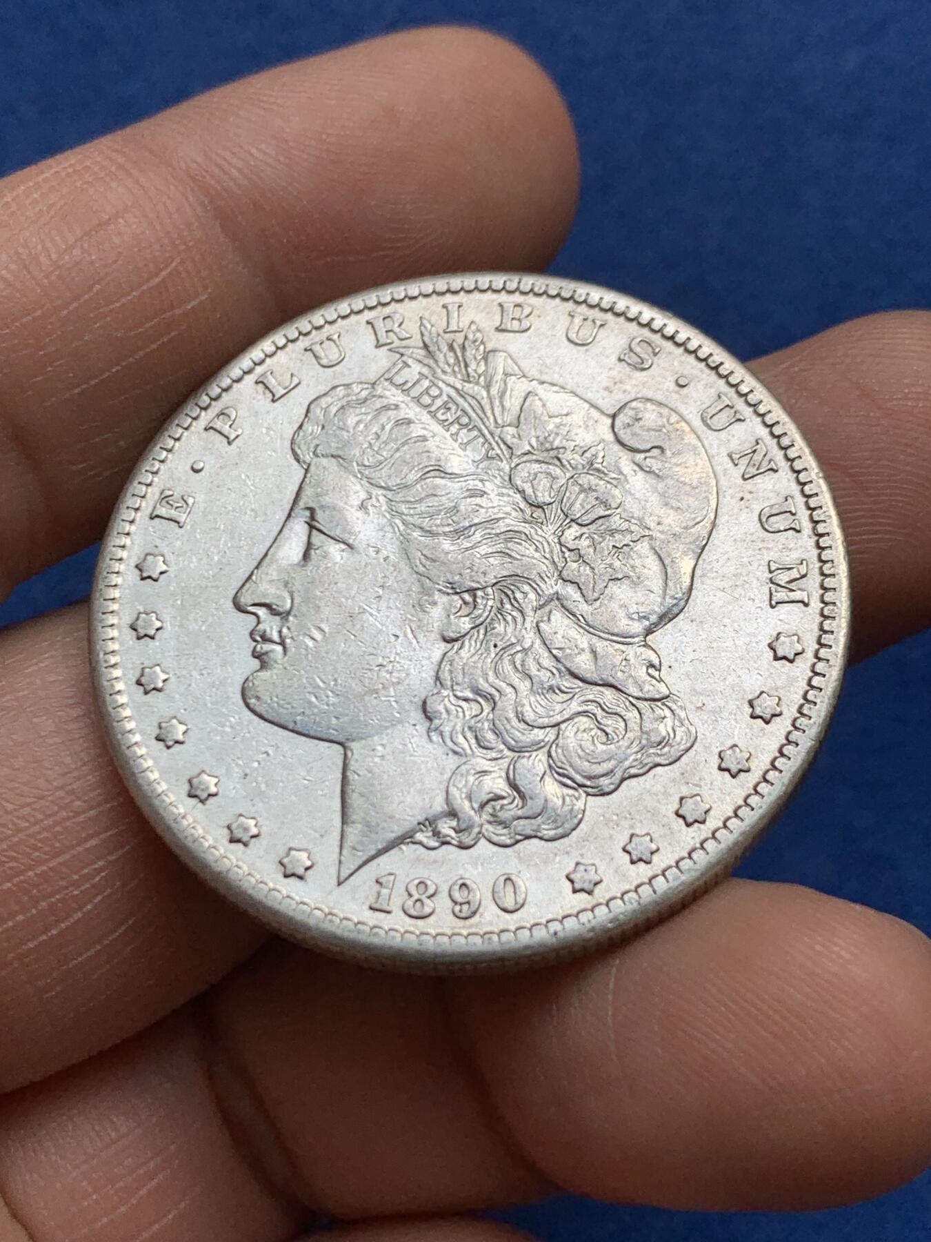 《竞宝斋》第482场 周日，周一 2场连拍 （全场包邮）20级店铺 欢迎送拍 美国1890年摩根1美元银币