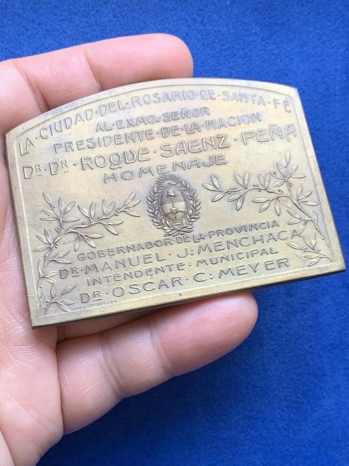 《竞宝斋》第482场 周日，周一 2场连拍 （全场包邮）20级店铺 欢迎送拍 好品 阿根廷1913年异形铜章 54*71.5mm 102g