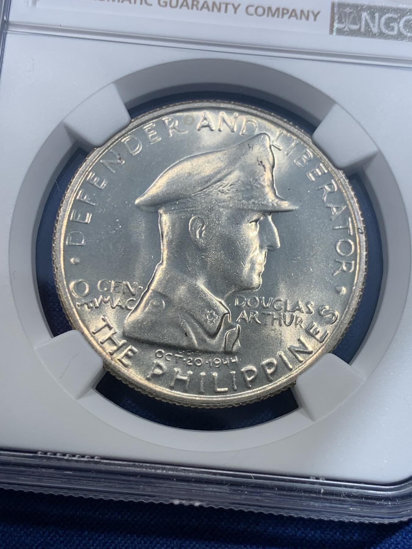 《竞宝斋》第482场 周日，周一 2场连拍 （全场包邮）20级店铺 欢迎送拍 NGC MS65 高分 1947S 美属菲律宾 1比索 麦克阿瑟大银币 个人认为低评了 大热品种 漂亮的白币