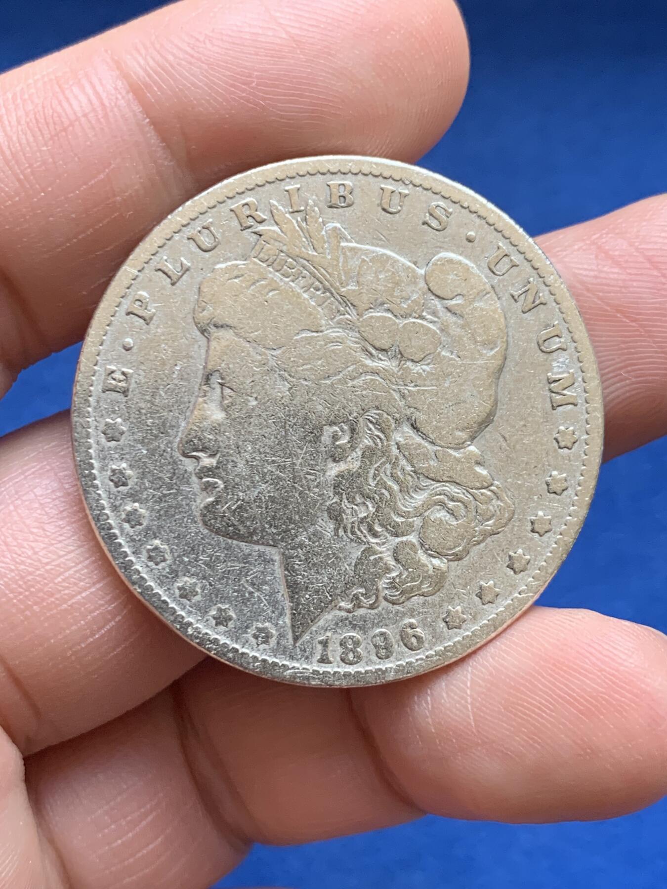 《竞宝斋》第482场 周日，周一 2场连拍 （全场包邮）20级店铺 欢迎送拍 美国1896年摩根1美元银币