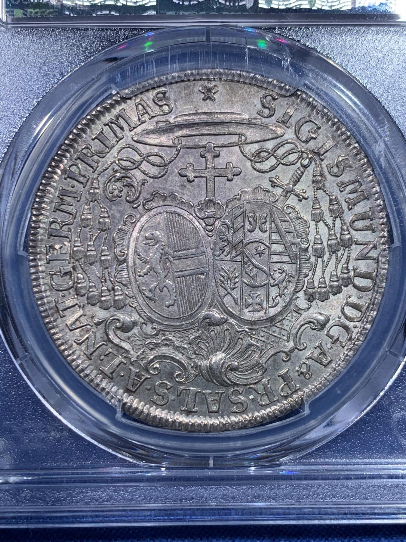 《竞宝斋》第482场 周日，周一 2场连拍 （全场包邮）20级店铺 欢迎送拍 唯一冠军分 PCGS MS62 神圣罗马帝国萨尔茨堡 1759年 主教区泰勒大银币 独年流通泰勒 好品极少 盒子上有裂纹 对于这样品质的藏品来说盒子问题已经可以忽略