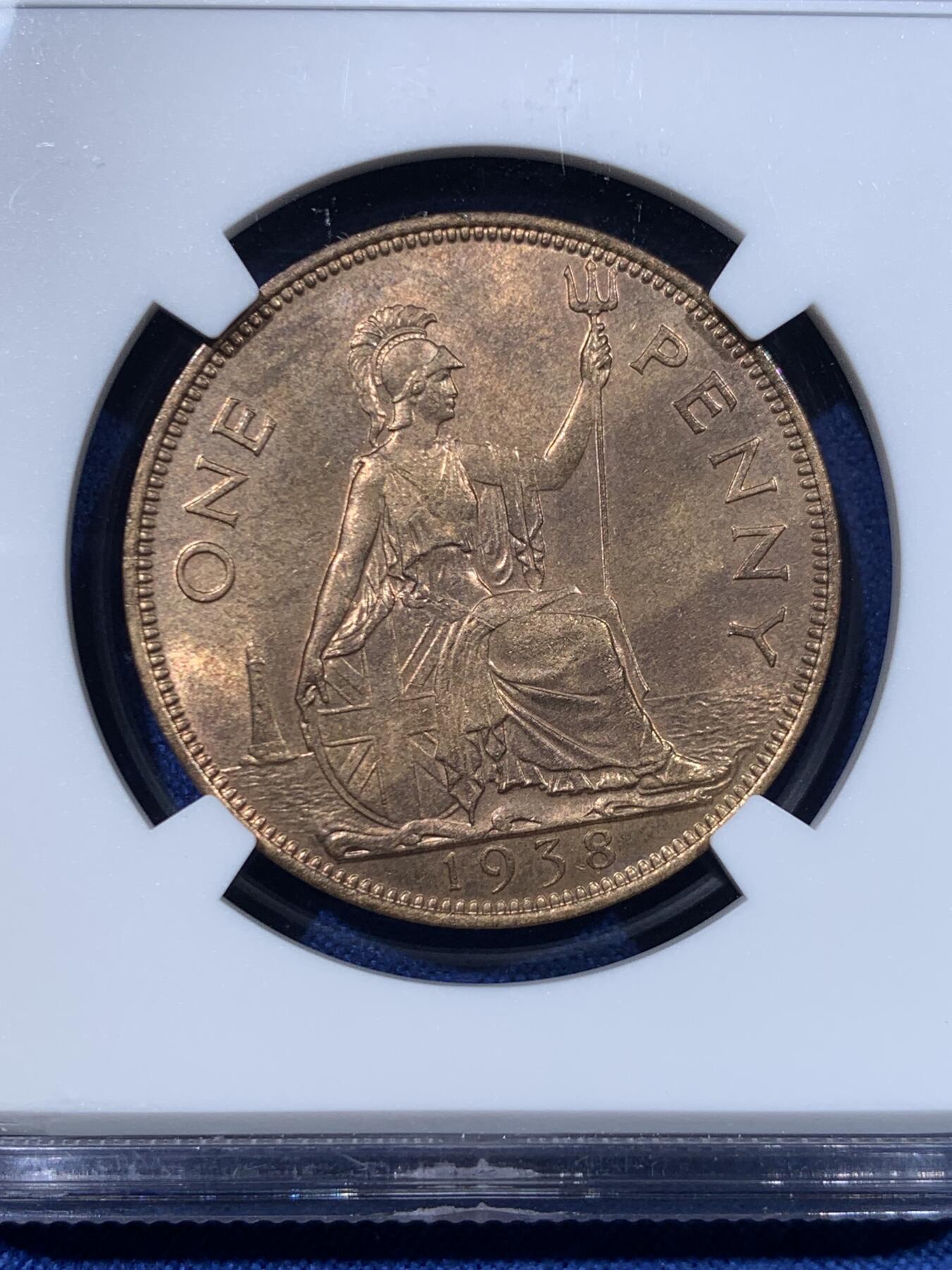 《竞宝斋》第482场 周日，周一 2场连拍 （全场包邮）20级店铺 欢迎送拍 NGC MS64RB 英国1938年乔六1便士铜币 状态观感都非常好的一枚