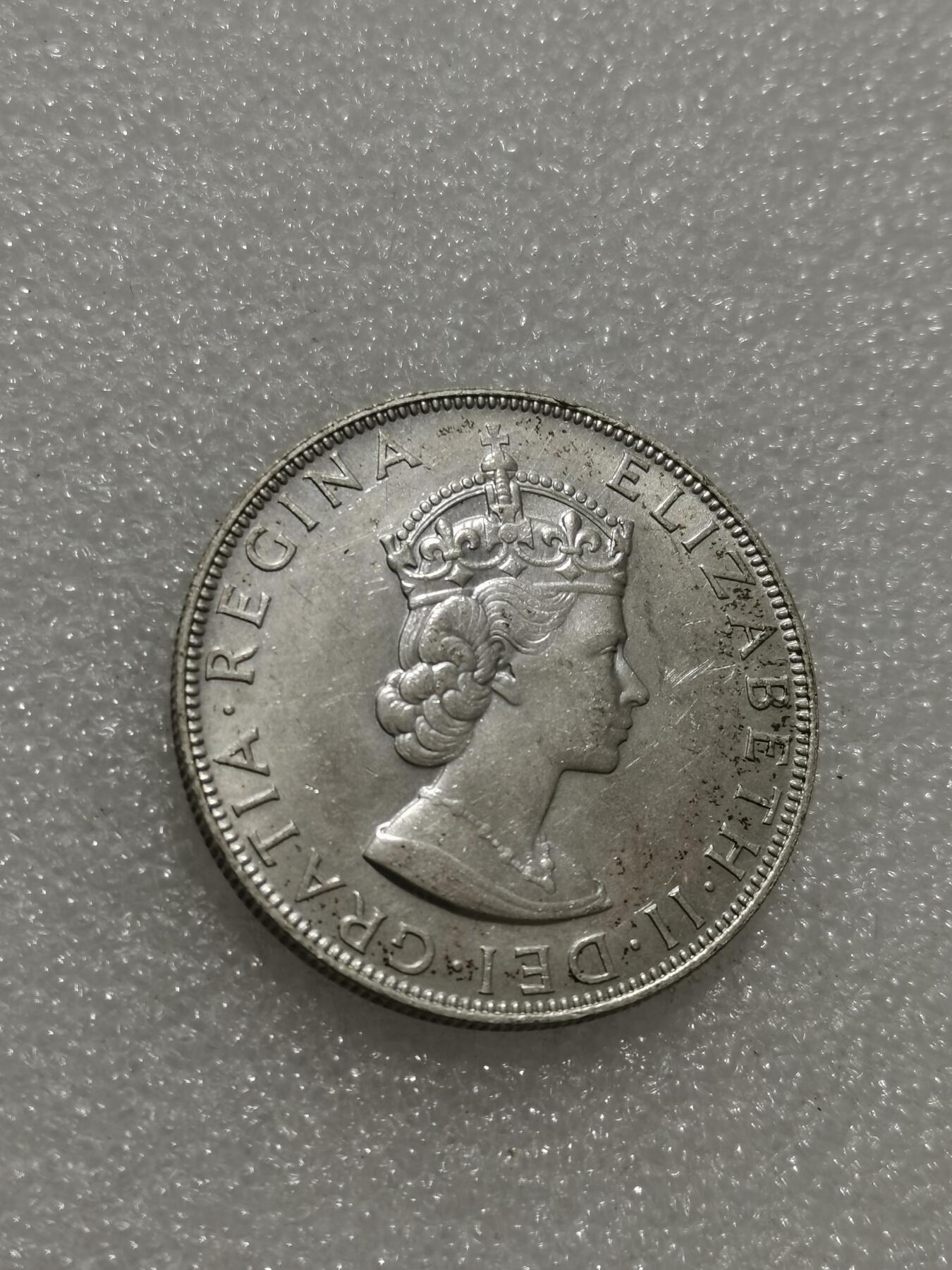 天下钱庄专场欢迎参拍 英属百慕大群岛女王银币