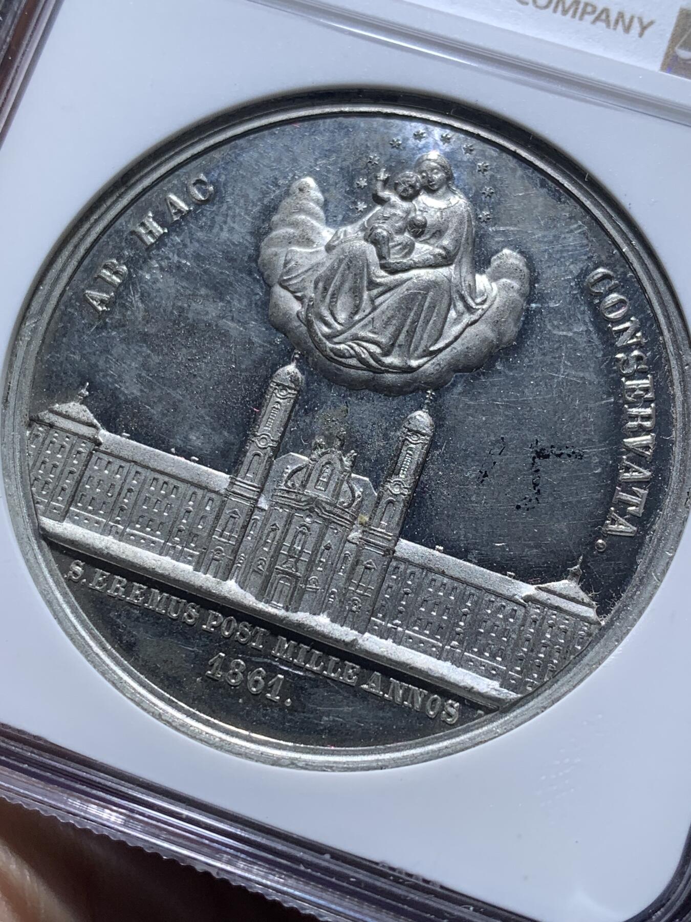 《竞宝斋》第482场 周日，周一 2场连拍 （全场包邮）20级店铺 欢迎送拍 NGC MS61 瑞士1861年亨利四世修道院建成1000周年纪念章，WM材质，双面高浮雕深打，PL底板，修道院景观丝丝入扣，状态非常好。