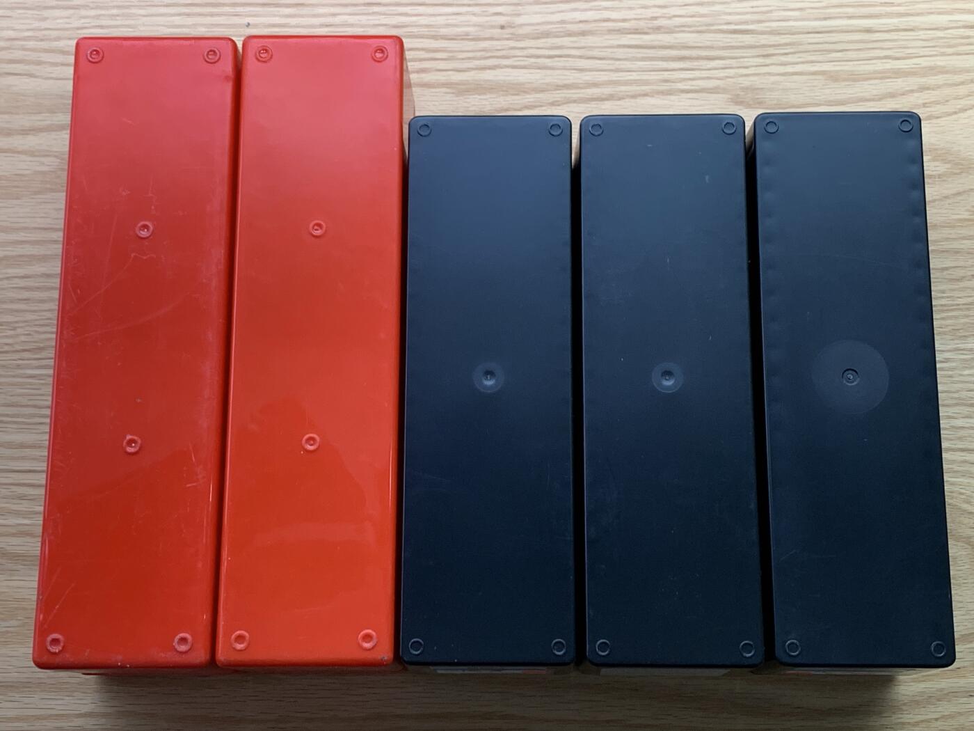 《竞宝斋》第482场 周日，周一 2场连拍 （全场包邮）20级店铺 欢迎送拍 5个一组 PCGS 20枚装3个+通用20枚装2个可装NGC评级币 整体不错 包邮