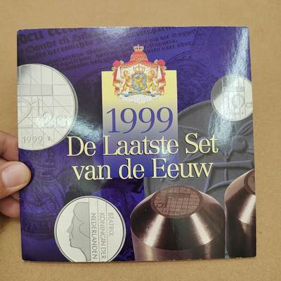 PCAI钱币  21-813 钱币邮票纪念章小专场 外币套装硬币