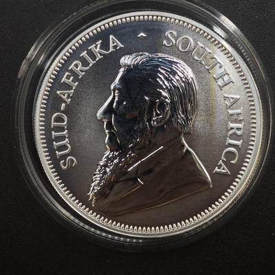 【淘币小摊】实时拍第八百九十六拍   银币套币场    每周一统一发货 南非2017年1兰特克鲁格磨砂非流通银币 跳羚（带50周年私印，纪念金币发行50周年）1盎司999银 带原厂袋子和证书