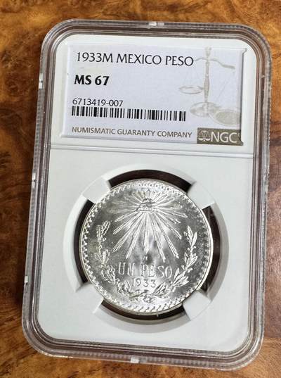 得物收藏 Chase Auction 第37期 - - 外钞、银元、民国钞和人民币混合场！ 持续更新！ 1933年 墨西哥比索鹰洋，NGC MS67！