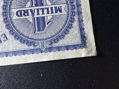 《外钞收藏家》第六百二十九期（精品场）（长期征集拍品、欢迎藏友们联系合作） 1946年匈牙利10亿潘戈 AU品相