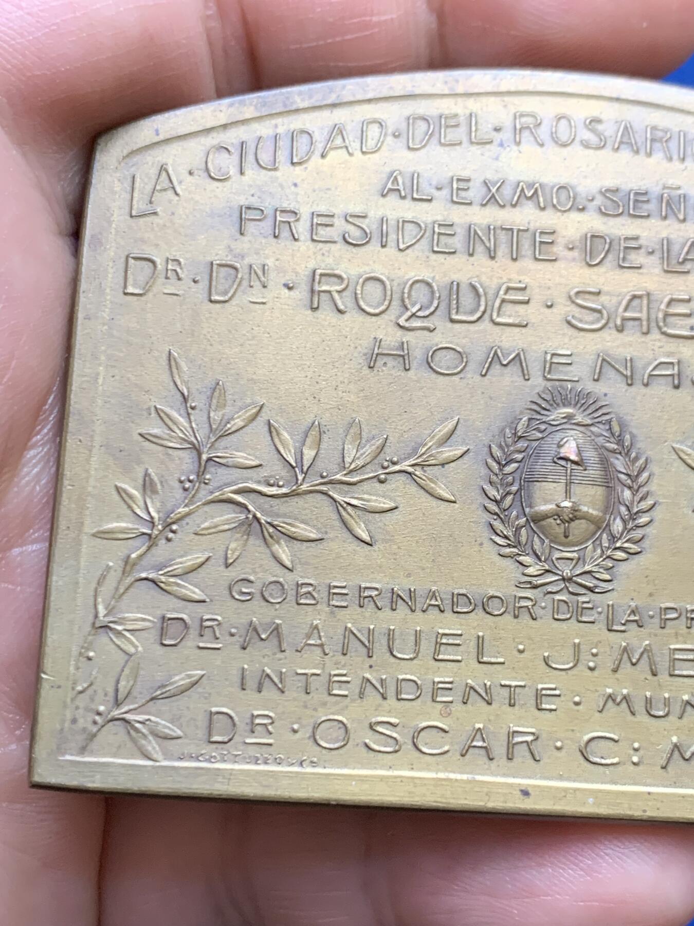 《竞宝斋》第482场 周日，周一 2场连拍 （全场包邮）20级店铺 欢迎送拍 好品 阿根廷1913年异形铜章 54*71.5mm 102g