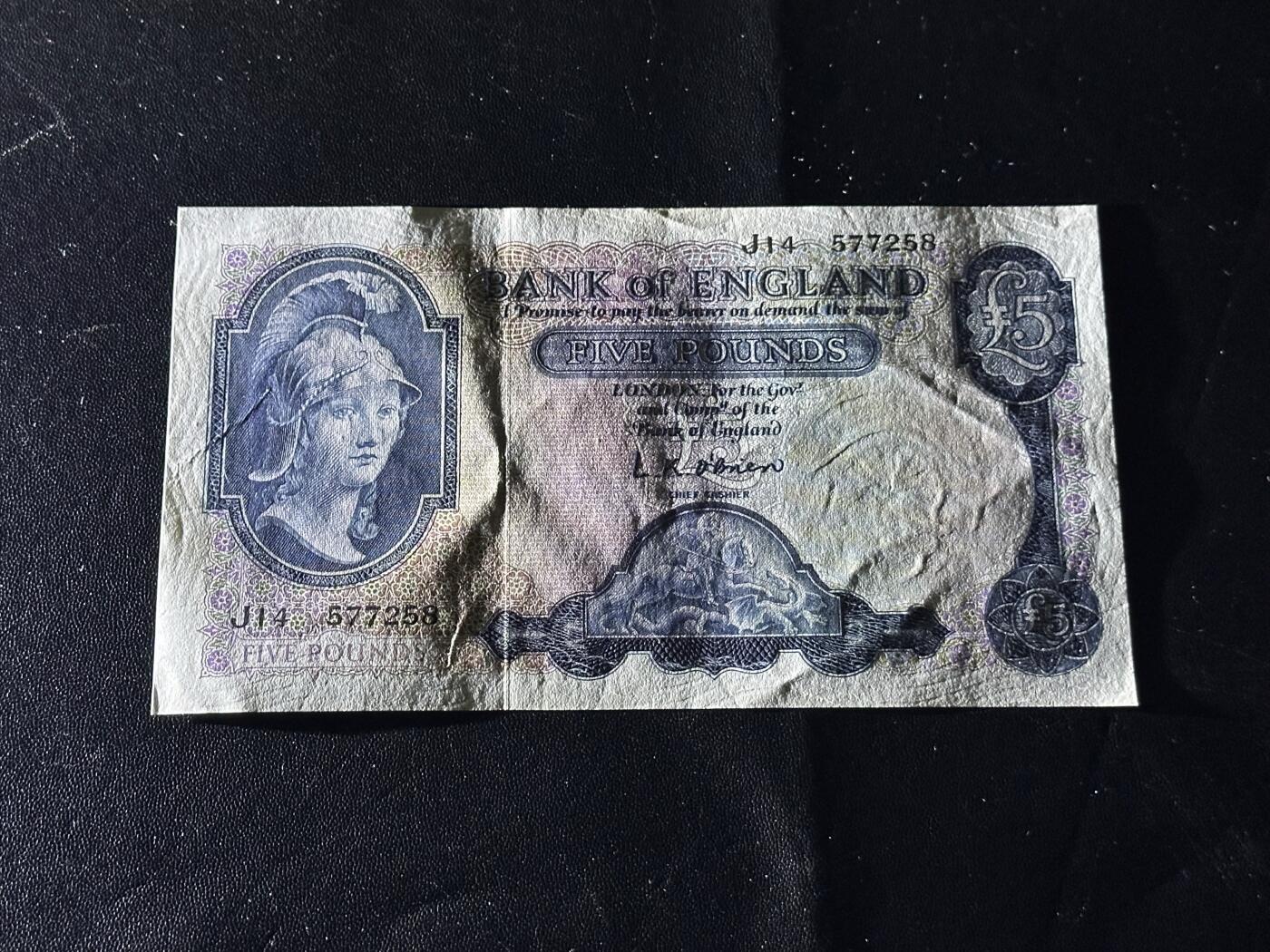 《外钞收藏家》第六百二十九期（精品场）（长期征集拍品、欢迎藏友们联系合作）