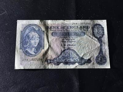 《外钞收藏家》第六百二十九期（精品场）（长期征集拍品、欢迎藏友们联系合作） 英国B序列5镑 UNC-