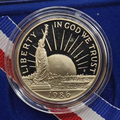 【淘币小摊】实时拍第八百九十六拍   银币套币场    每周一统一发货 美国1986年半美元非流通纪念币 自由女神像百年 原盒