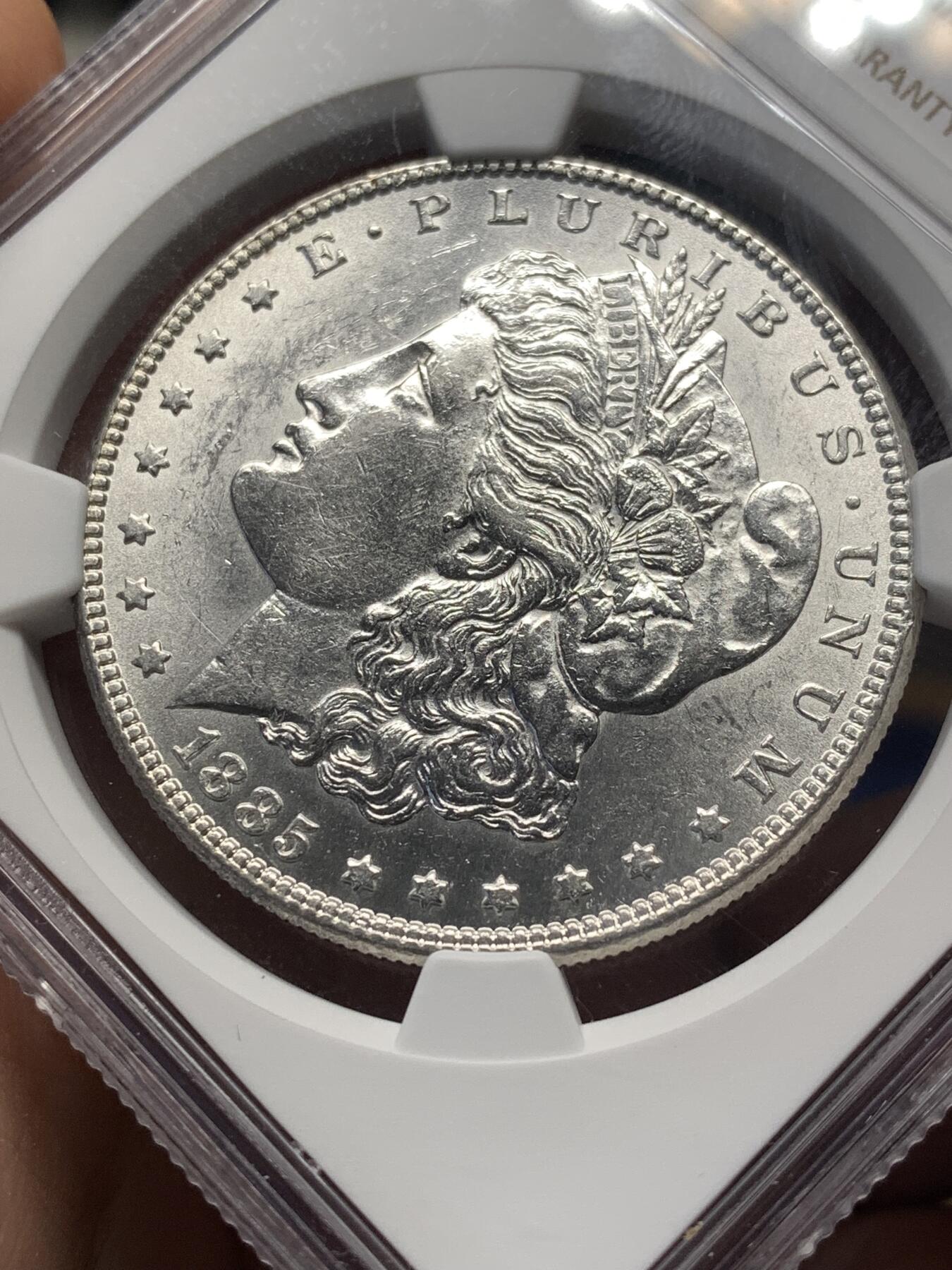 《竞宝斋》第482场 周日，周一 2场连拍 （全场包邮）20级店铺 欢迎送拍 NGC AU55 美国1885年摩根1美元银币