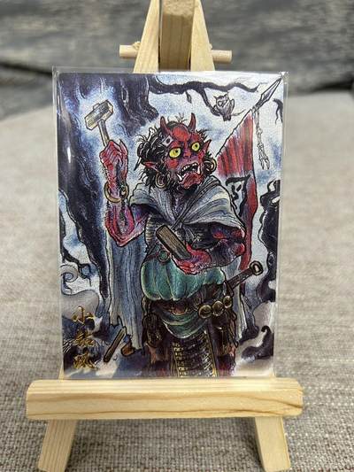 喜灰玩卡拍卖第八期，接拍品0佣金，欢迎送拍，释放现金流，让自己有资金可以购买更多喜欢的卡牌，让别的卡友能淘到更多心仪的卡牌 卡德曼 不二猿老师绘 小钻风 折光