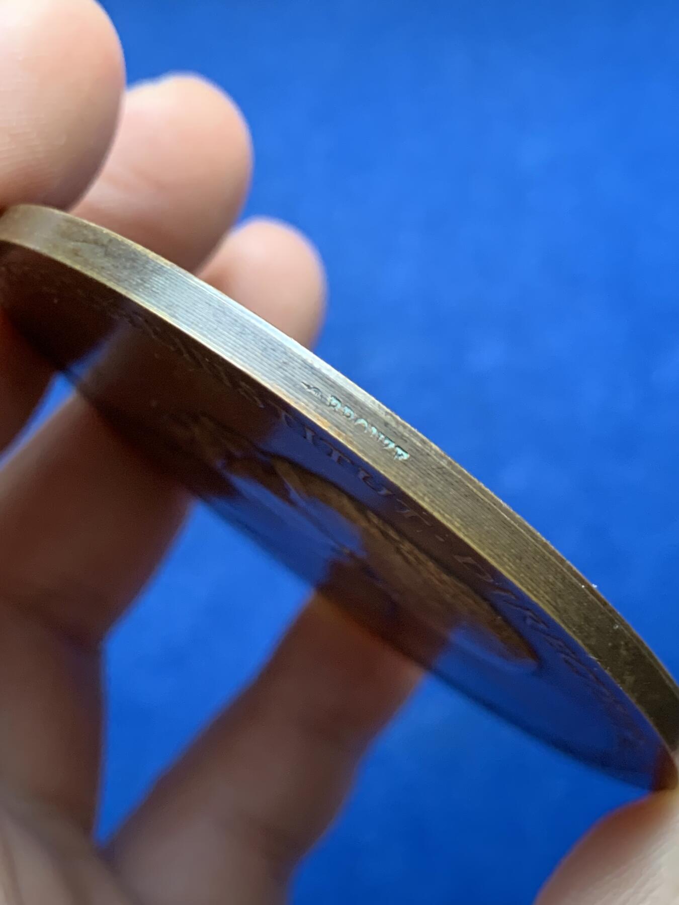 《竞宝斋》第482场 周日，周一 2场连拍 （全场包邮）20级店铺 欢迎送拍 巴斯德研究所成立25周年纪念铜章 113.7克 64.8mm