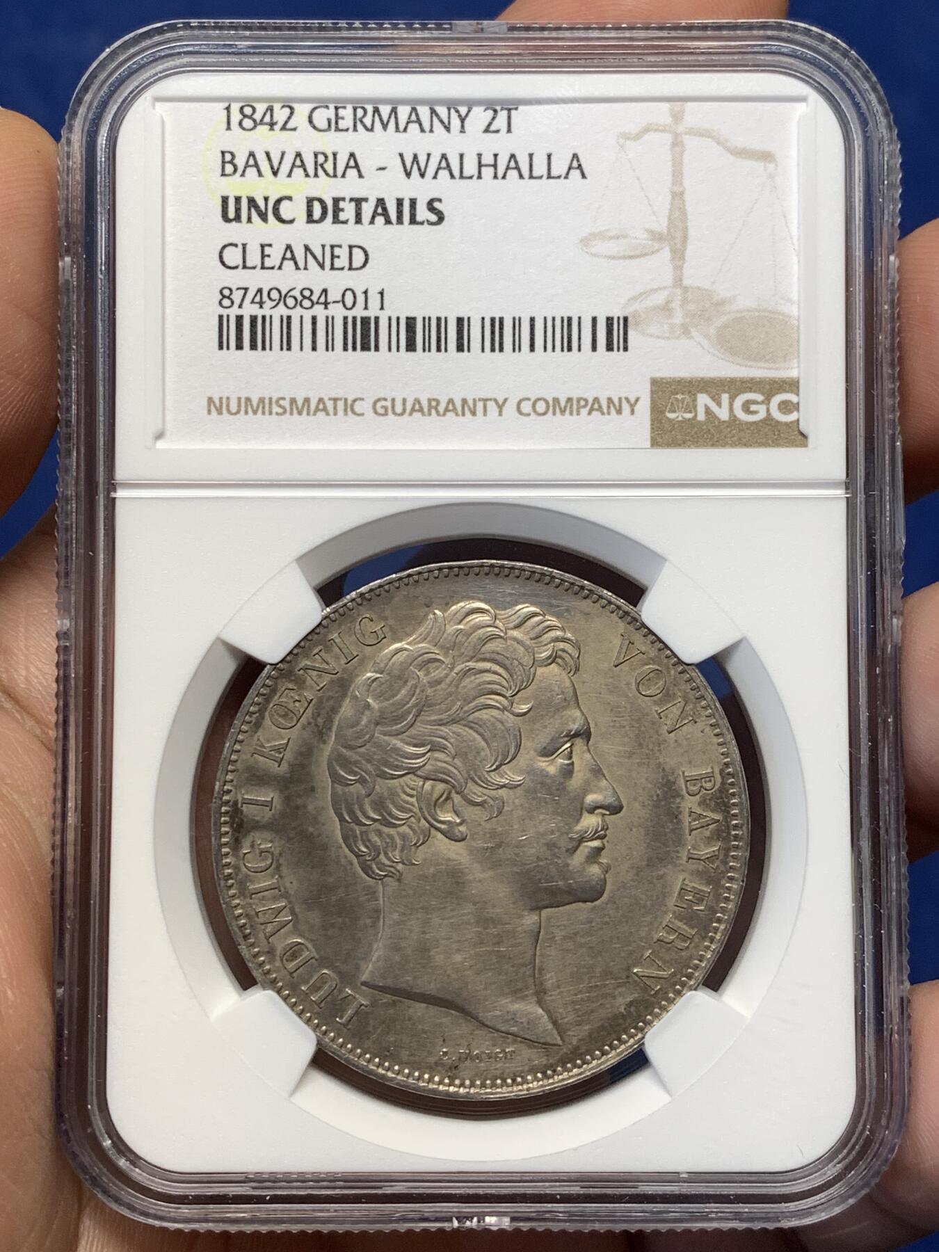 《竞宝斋》第482场 周日，周一 2场连拍 （全场包邮）20级店铺 欢迎送拍 NGC UNCD 德国1842年巴伐利亚路德维希一世纪念瓦尔哈拉英灵殿落成2泰勒 37克大银币