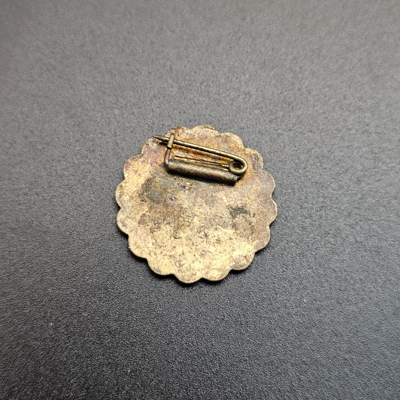 0元起拍勋章 第348期 咸鱼国勋章拍卖专场 4月22日（周三）下午6：00开始