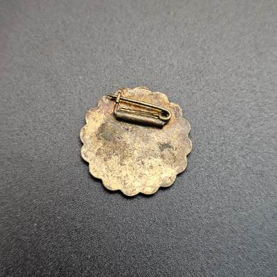 0元起拍勋章 第348期 咸鱼国勋章拍卖专场 4月22日（周三）下午6：00开始 日本遗字珐琅章